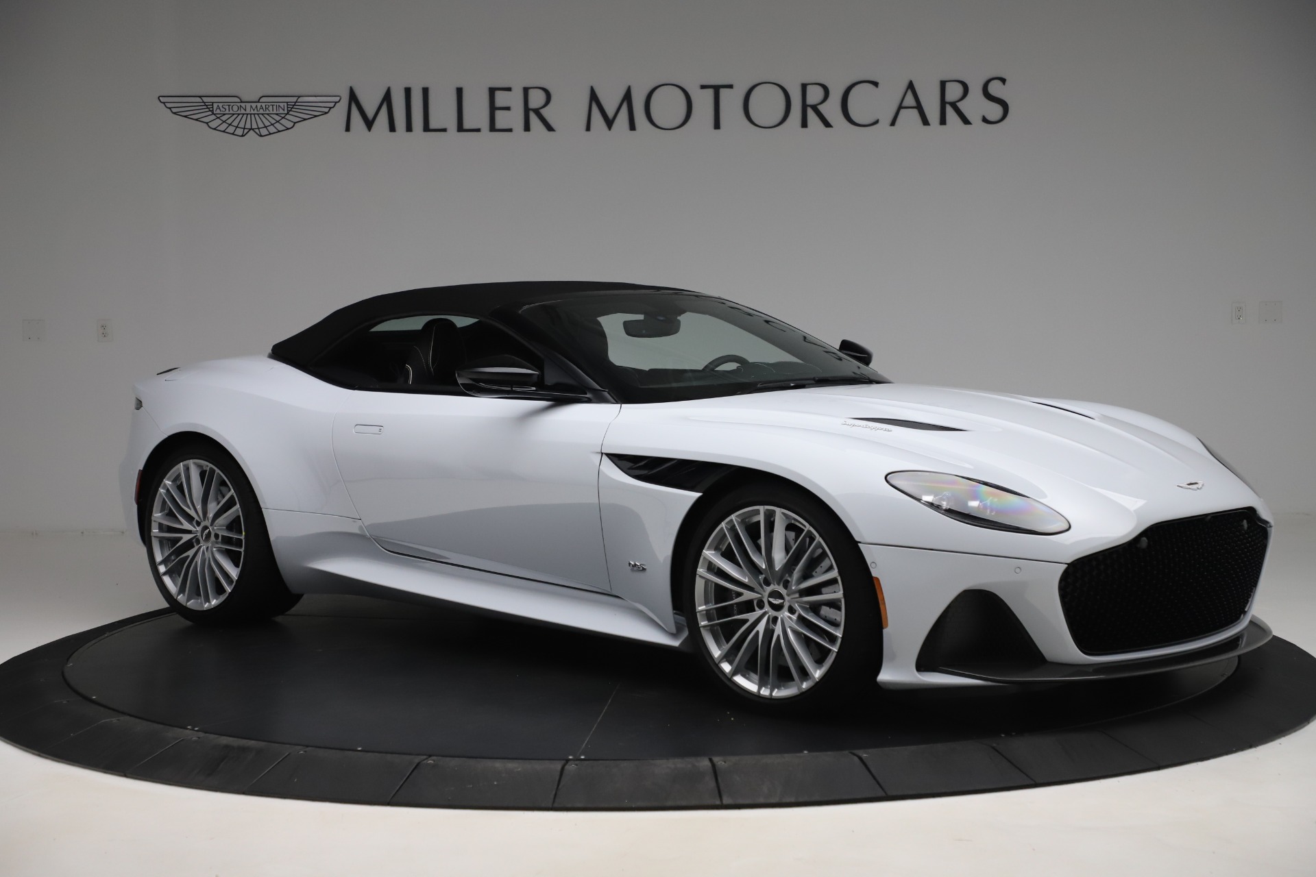 New 2020 Aston Martin DBS Superleggera Volante Convertible | St. Petersburg, FL