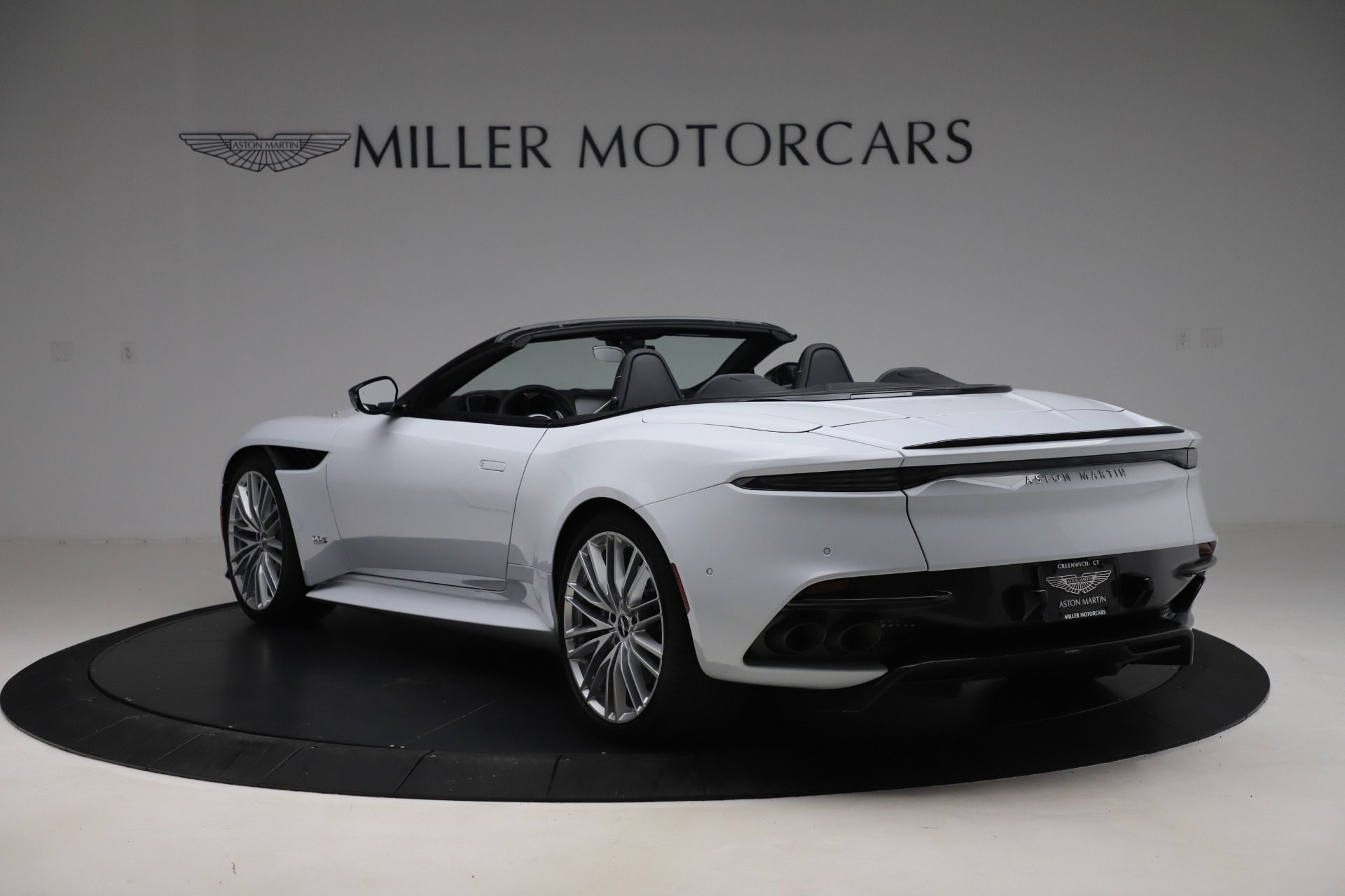New 2020 Aston Martin DBS Superleggera Volante Convertible | St. Petersburg, FL