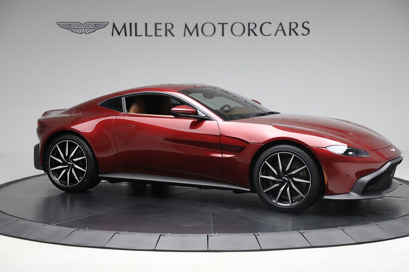 New 2020 Aston Martin Vantage Coupe | St. Petersburg, FL