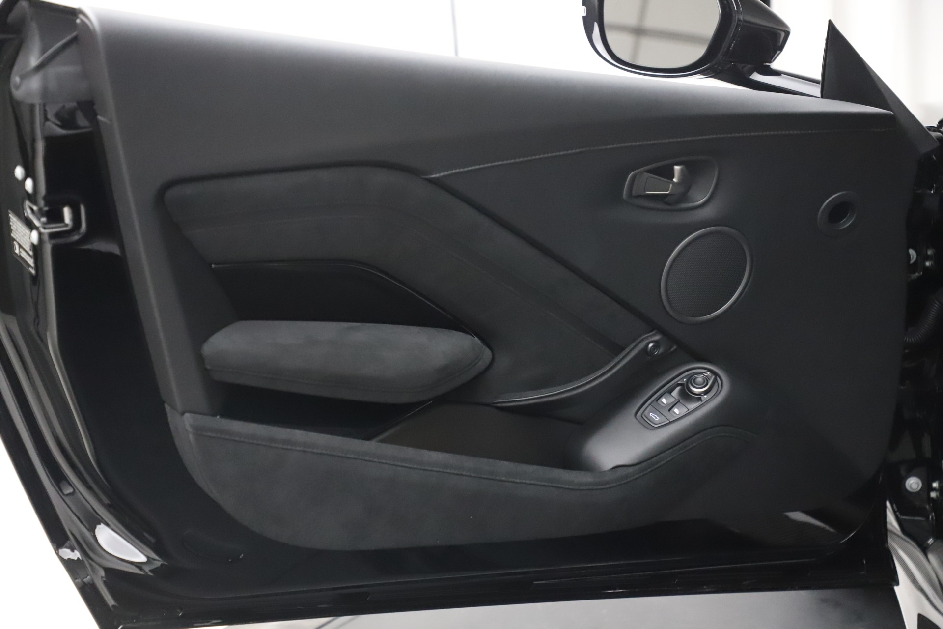 New 2020 Aston Martin Vantage AMR | St. Petersburg, FL