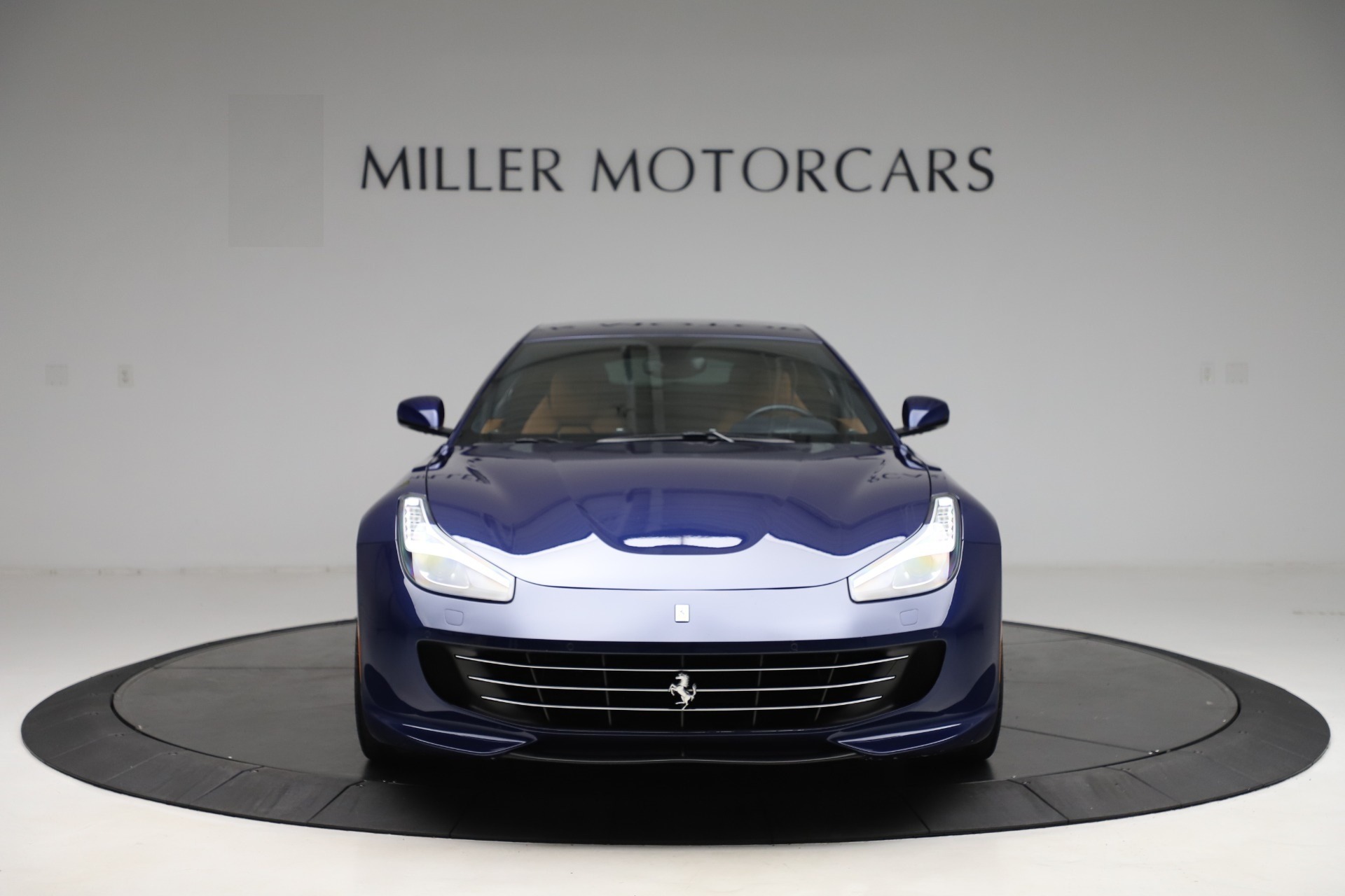 Ferrari gtc4lusso салон