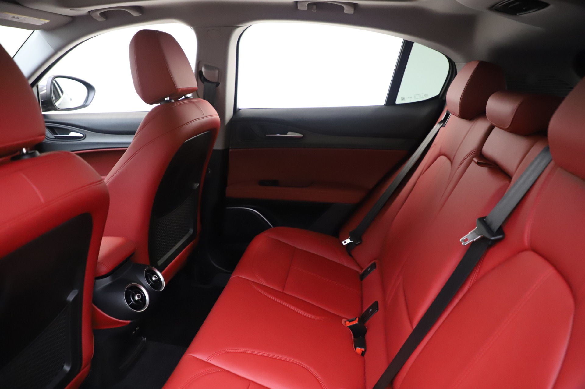 New 2020 Alfa Romeo Stelvio Ti Q4 | St. Petersburg, FL
