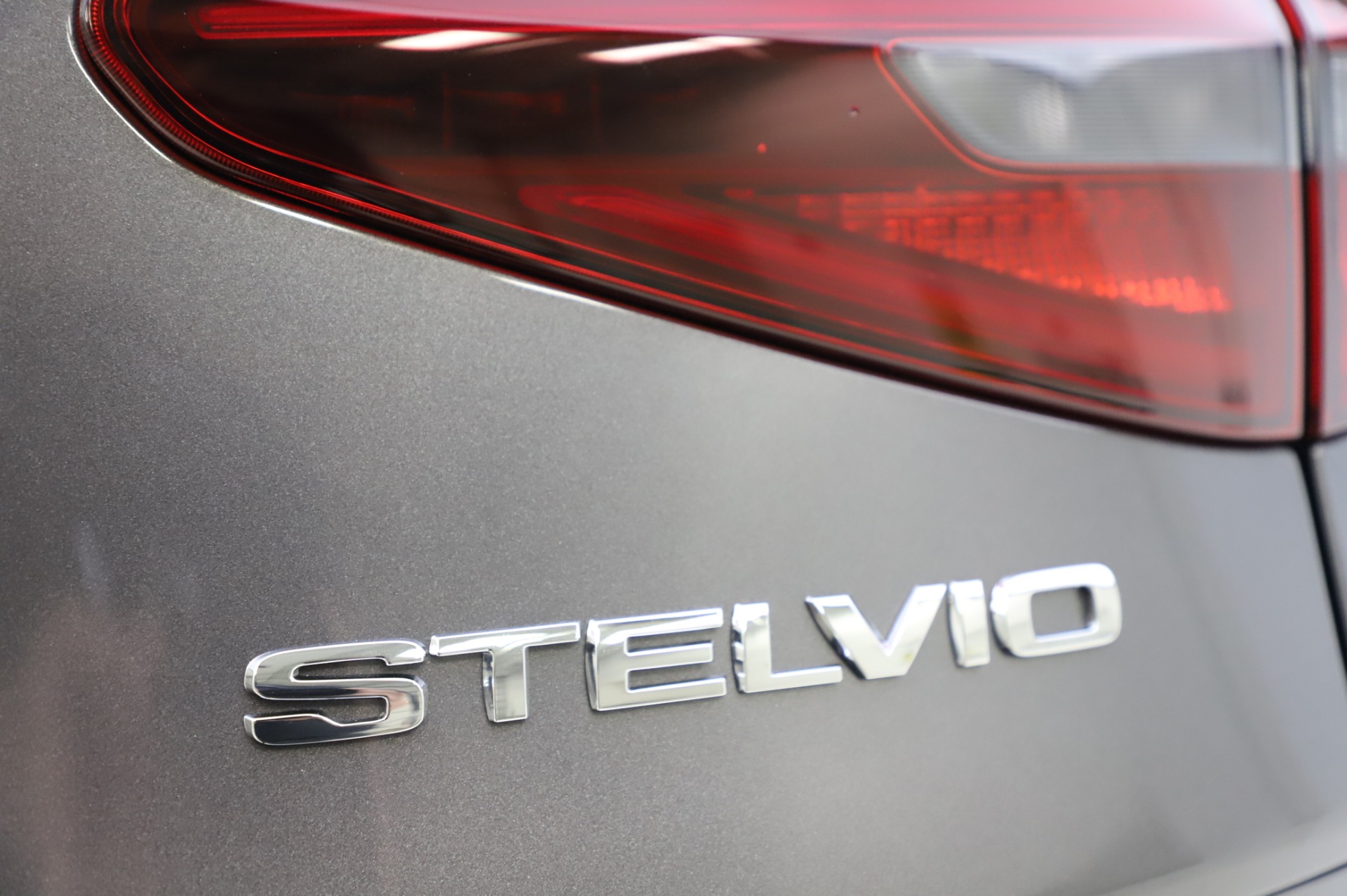 New 2020 Alfa Romeo Stelvio Ti Q4 | St. Petersburg, FL