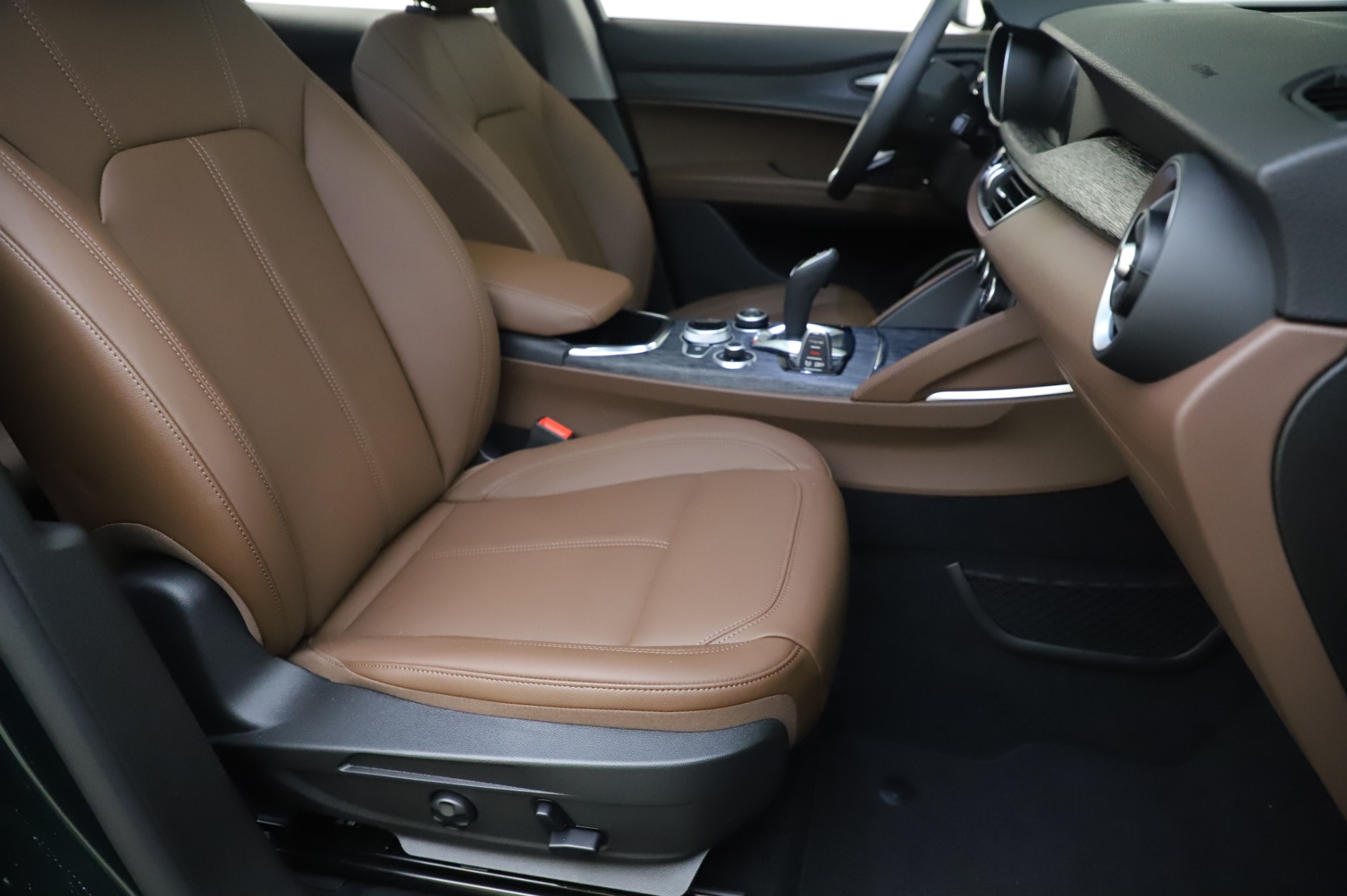 New 2020 Alfa Romeo Stelvio | St. Petersburg, FL