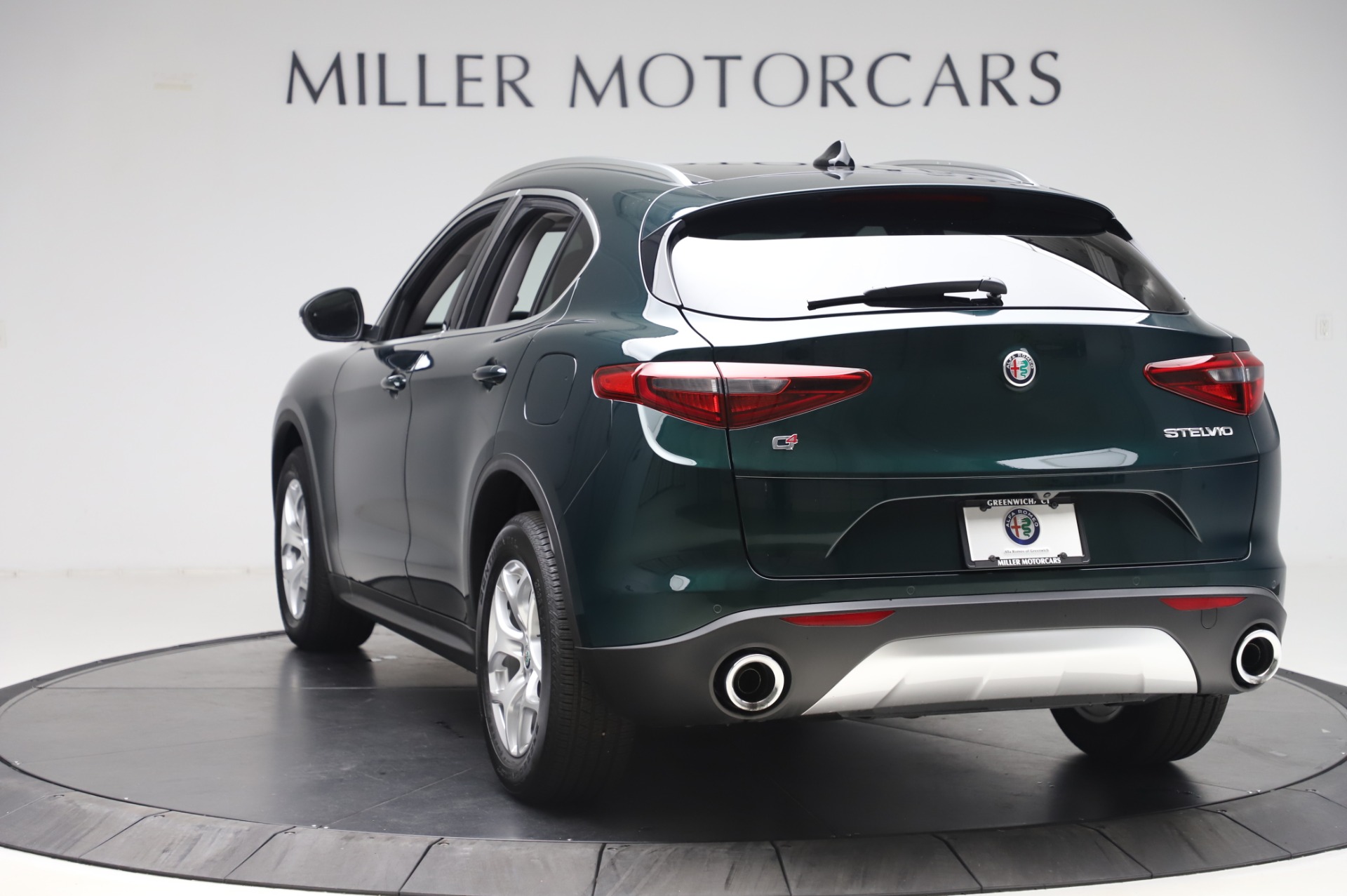 New 2020 Alfa Romeo Stelvio | St. Petersburg, FL