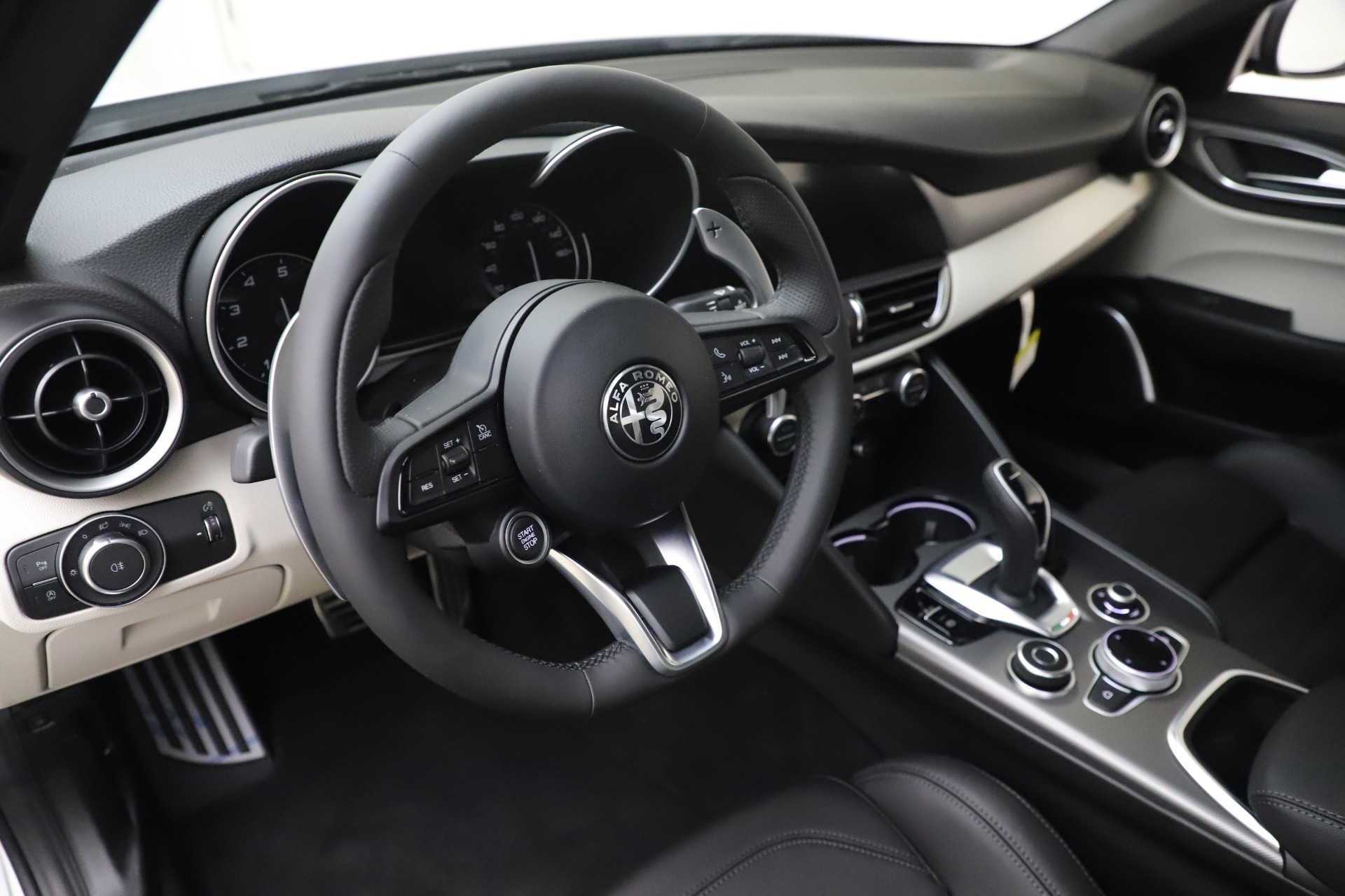 New 2020 Alfa Romeo Giulia Ti Sport Q4 | St. Petersburg, FL