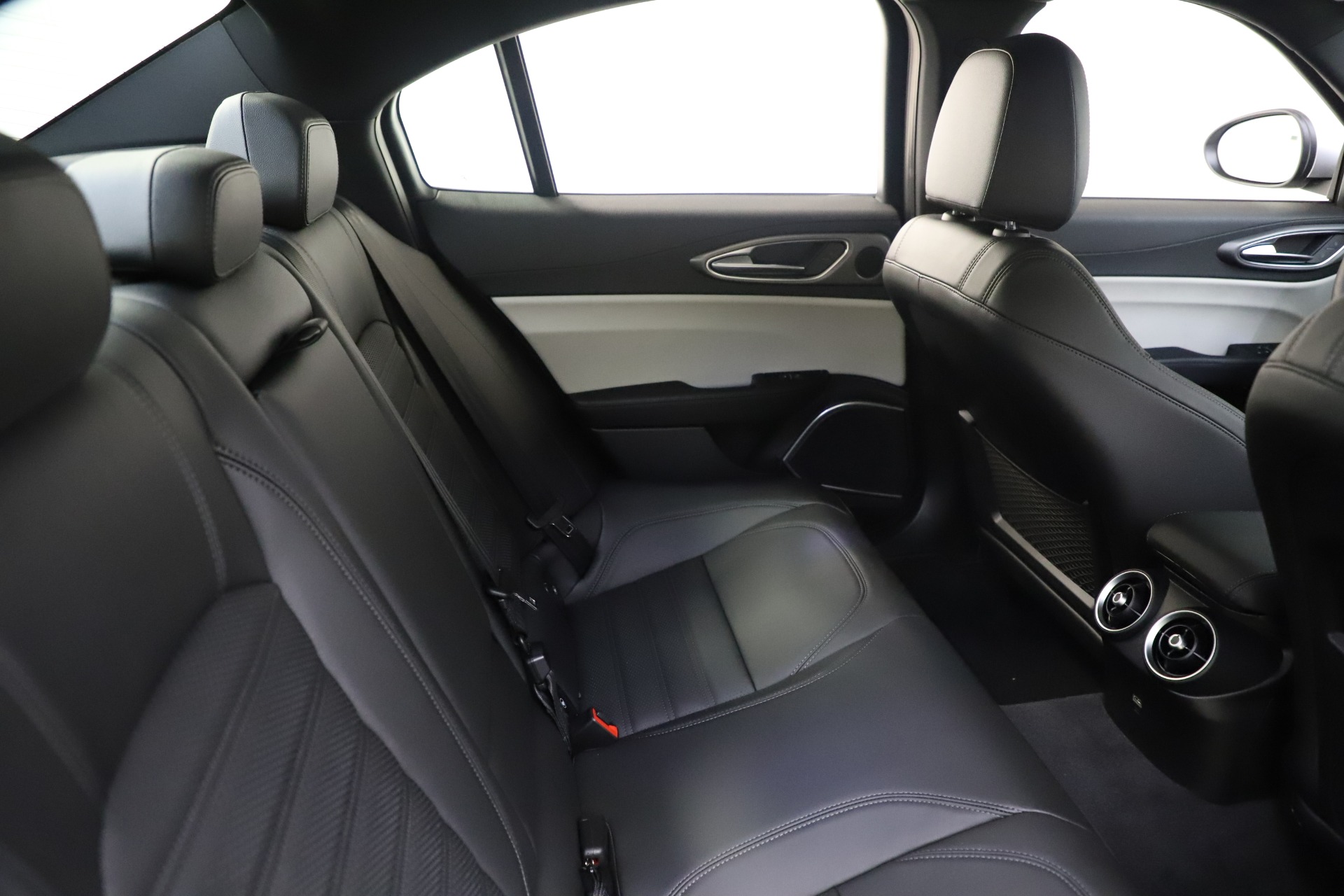 New 2020 Alfa Romeo Giulia Ti Sport Q4 | St. Petersburg, FL