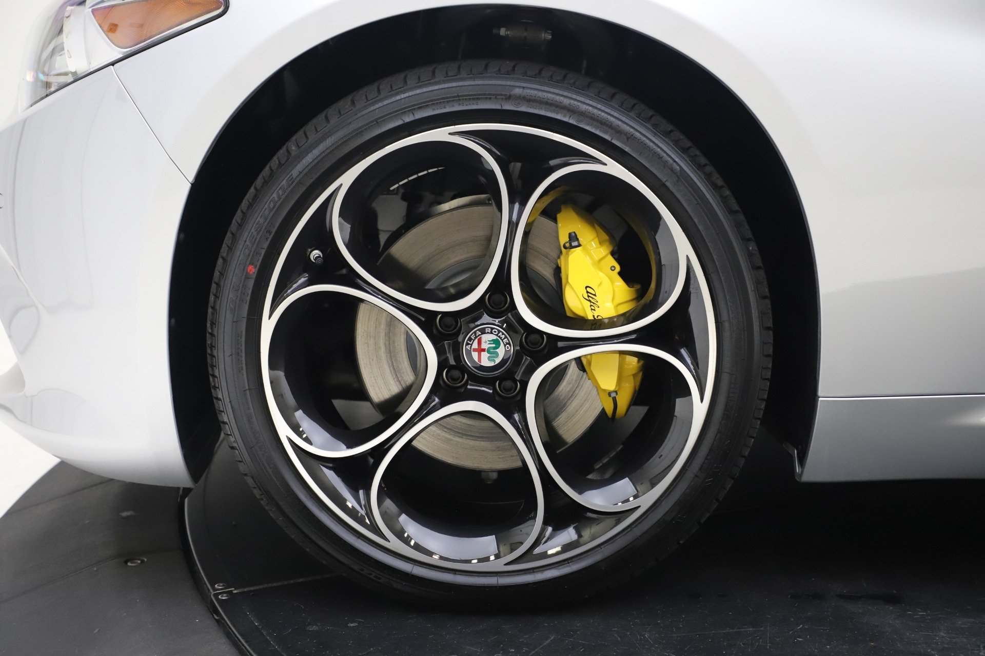 New 2020 Alfa Romeo Giulia Ti Sport Q4 | St. Petersburg, FL