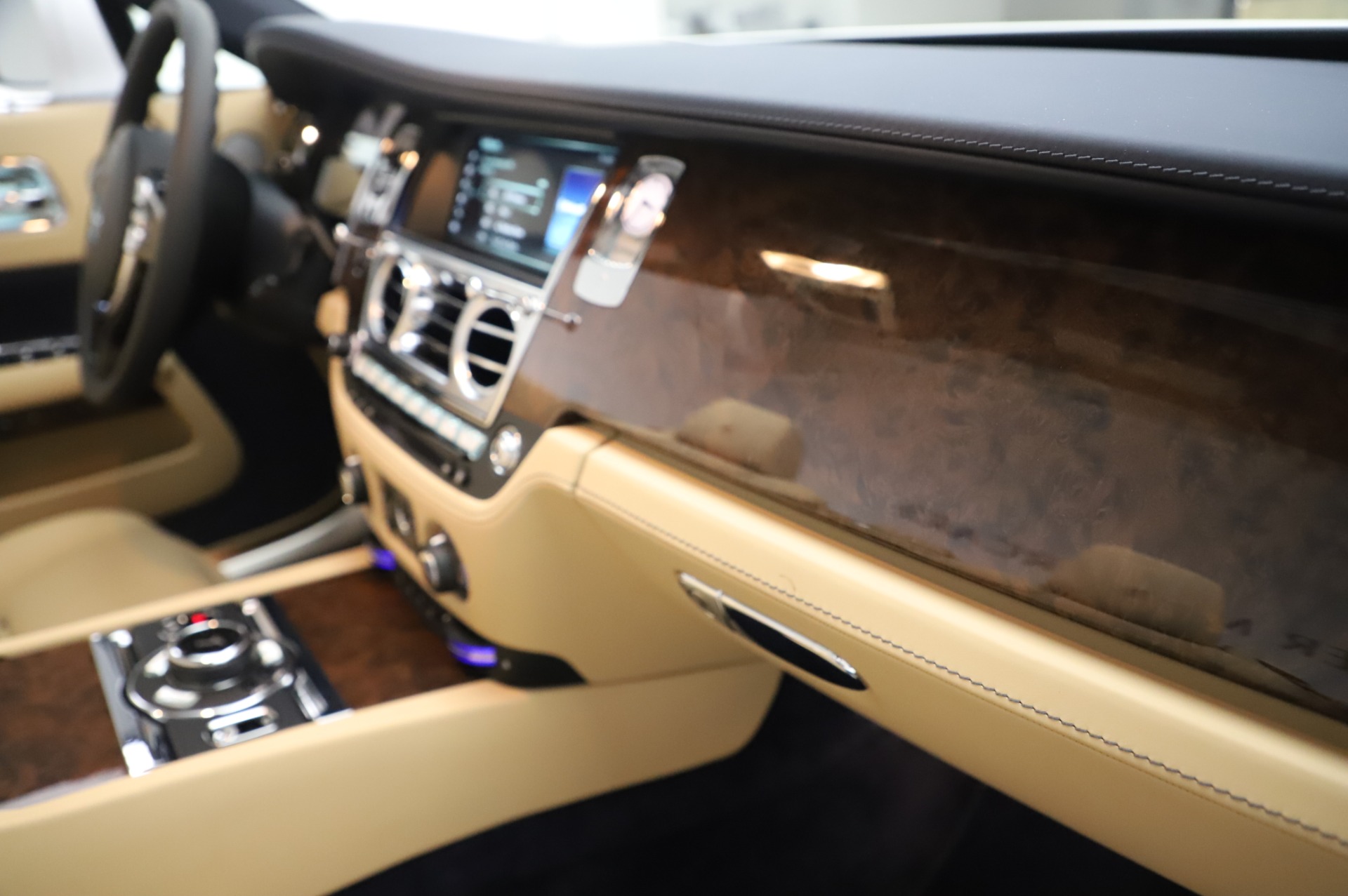 New 2020 Rolls-Royce Dawn | St. Petersburg, FL