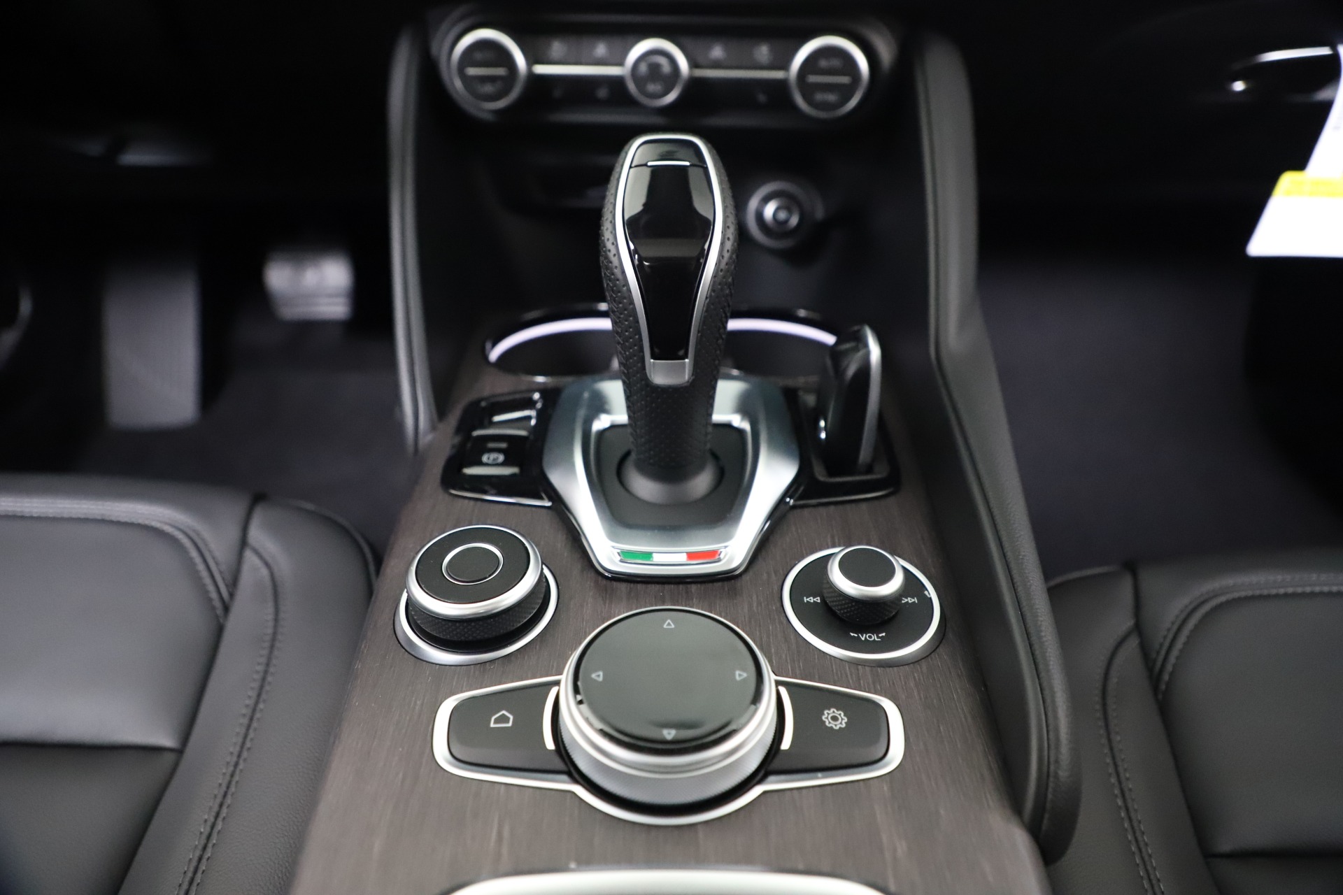 New 2020 Alfa Romeo Giulia Ti Q4 | St. Petersburg, FL