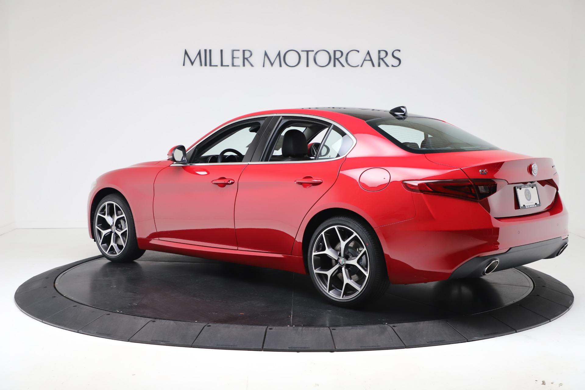 New 2020 Alfa Romeo Giulia Ti Q4 | St. Petersburg, FL