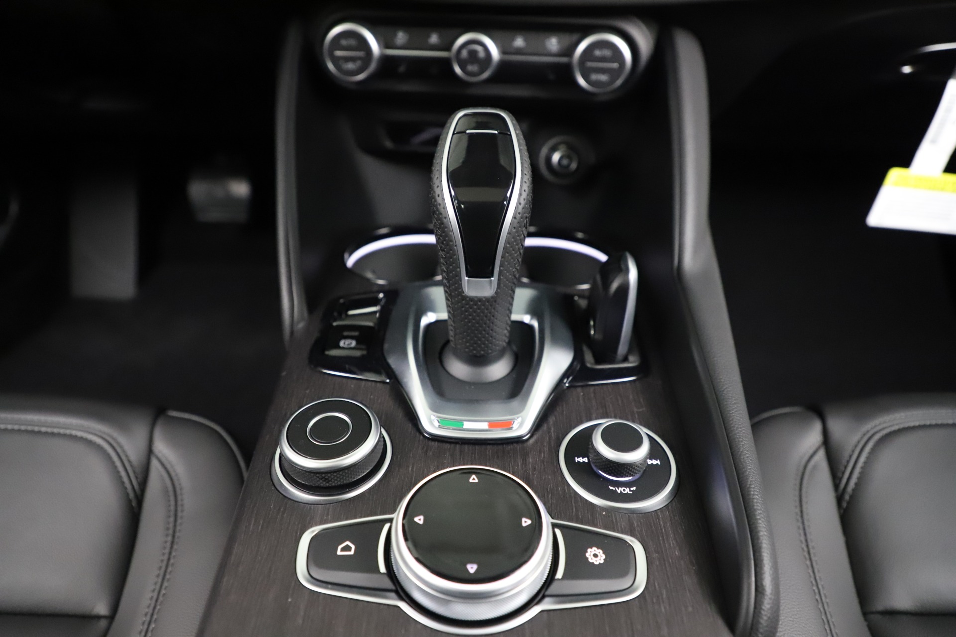 New 2020 Alfa Romeo Giulia Ti Q4 | St. Petersburg, FL