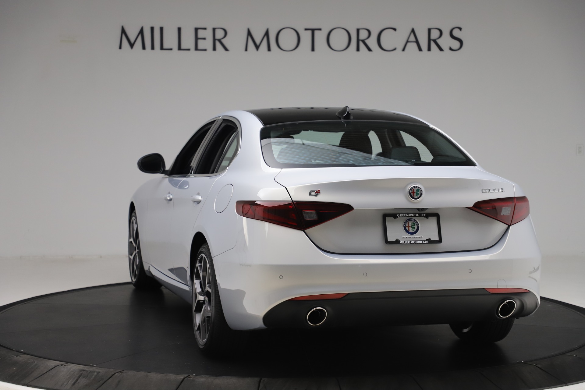 New 2020 Alfa Romeo Giulia Ti Q4 | St. Petersburg, FL