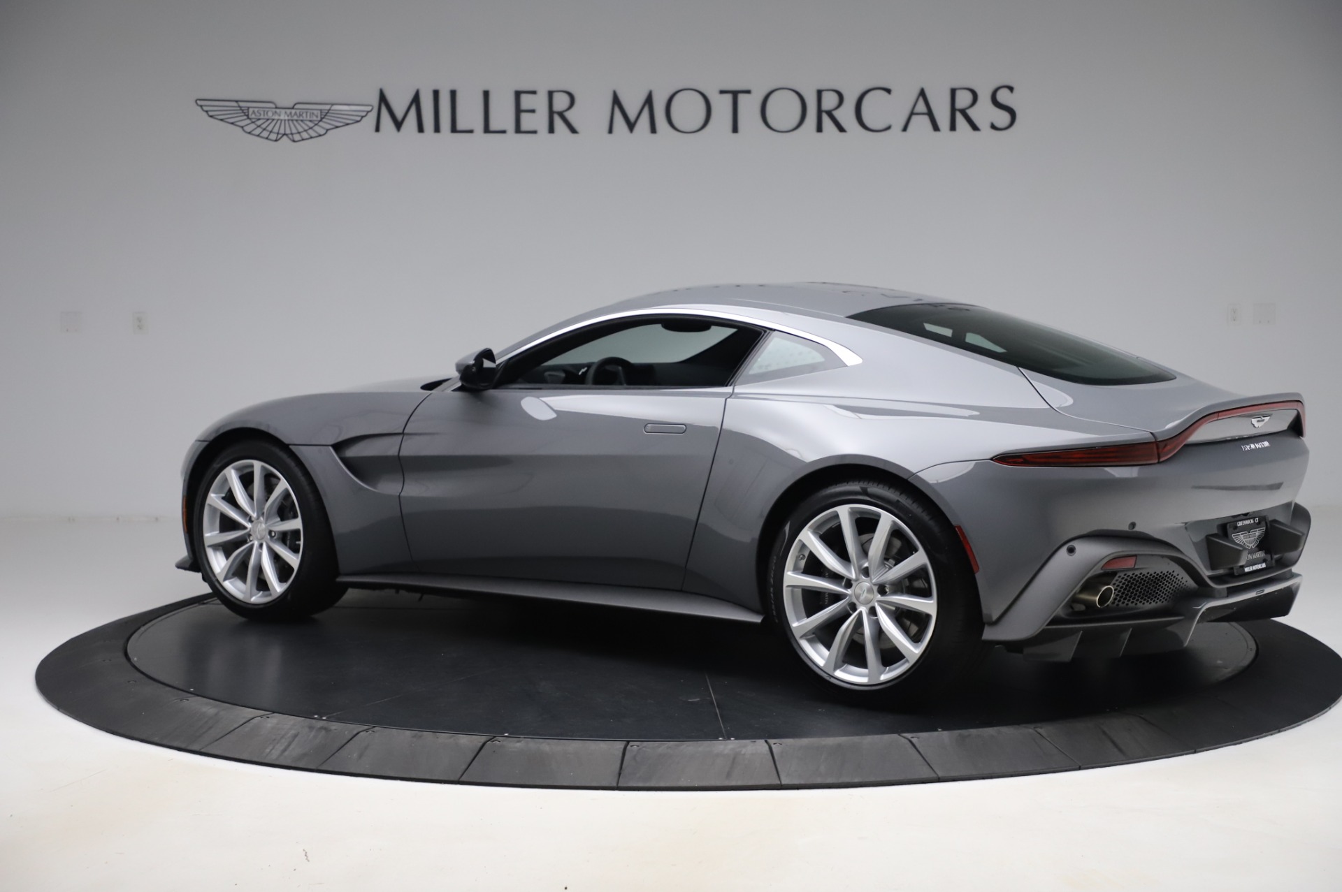 New 2020 Aston Martin Vantage Coupe | St. Petersburg, FL