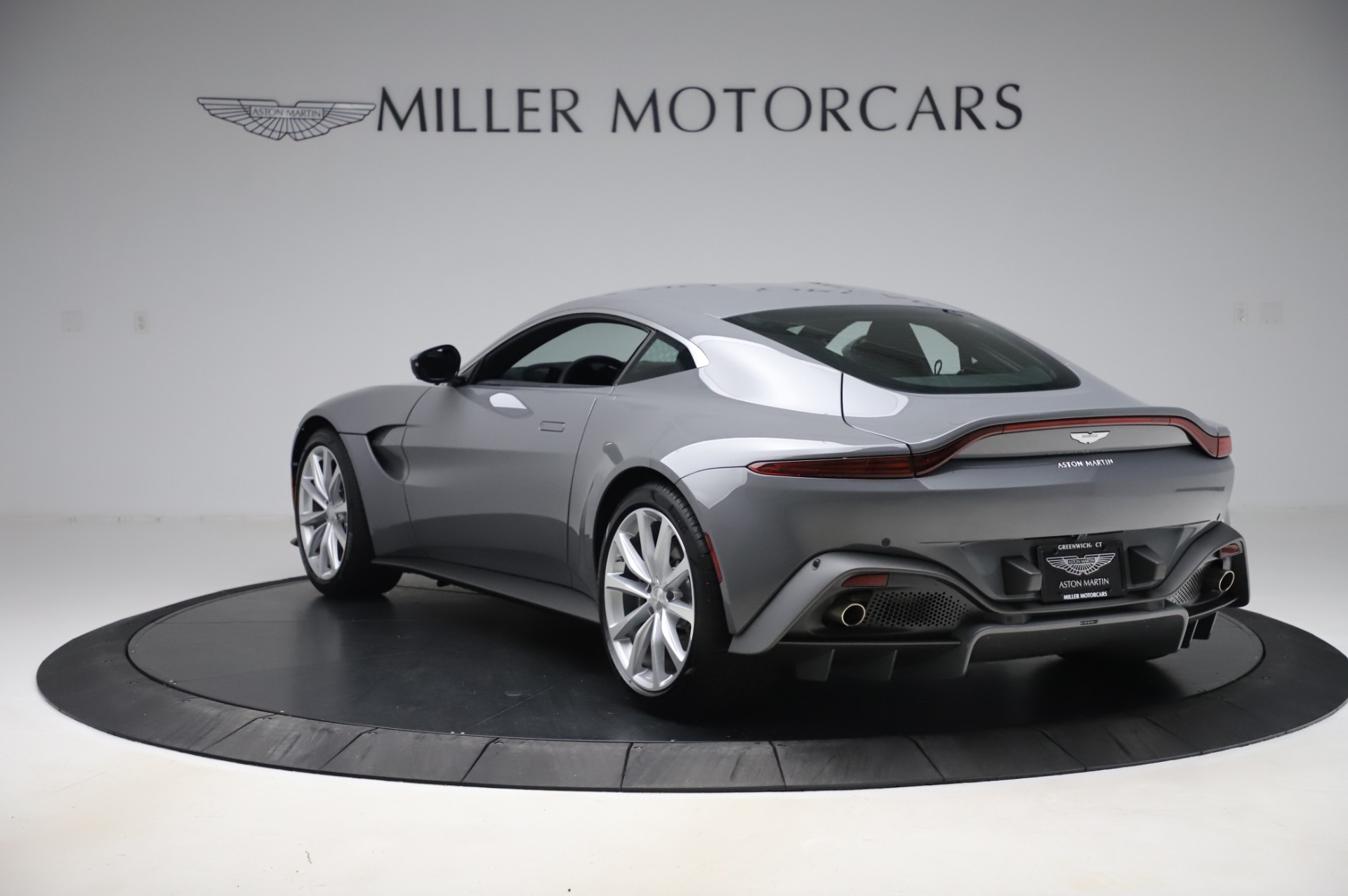 New 2020 Aston Martin Vantage Coupe | St. Petersburg, FL