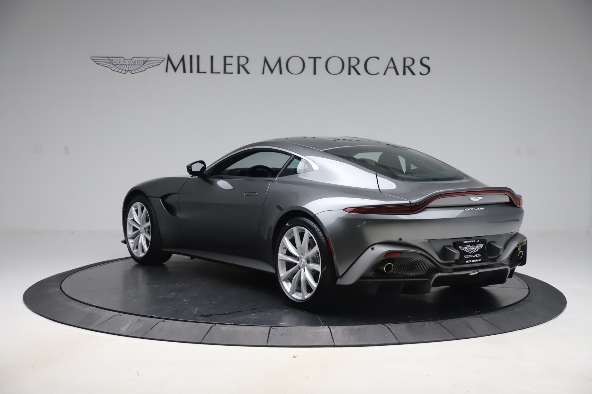 New 2020 Aston Martin Vantage Coupe | St. Petersburg, FL