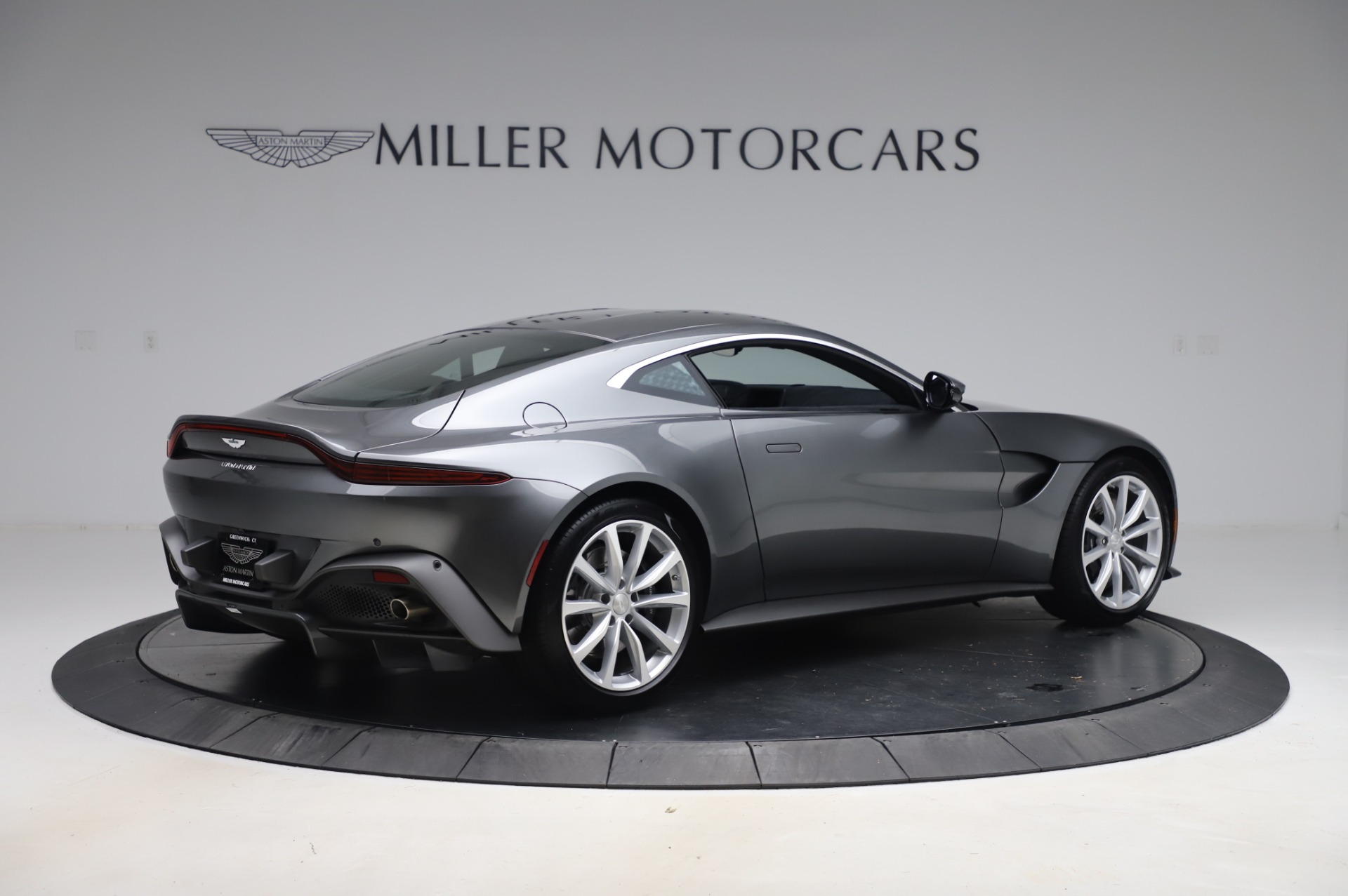 New 2020 Aston Martin Vantage Coupe | St. Petersburg, FL