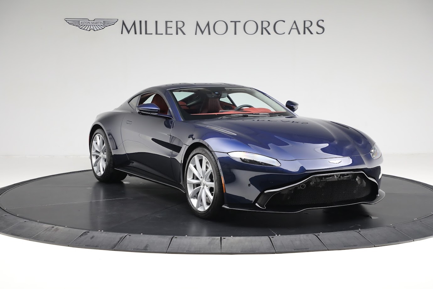 New 2020 Aston Martin Vantage Coupe | St. Petersburg, FL