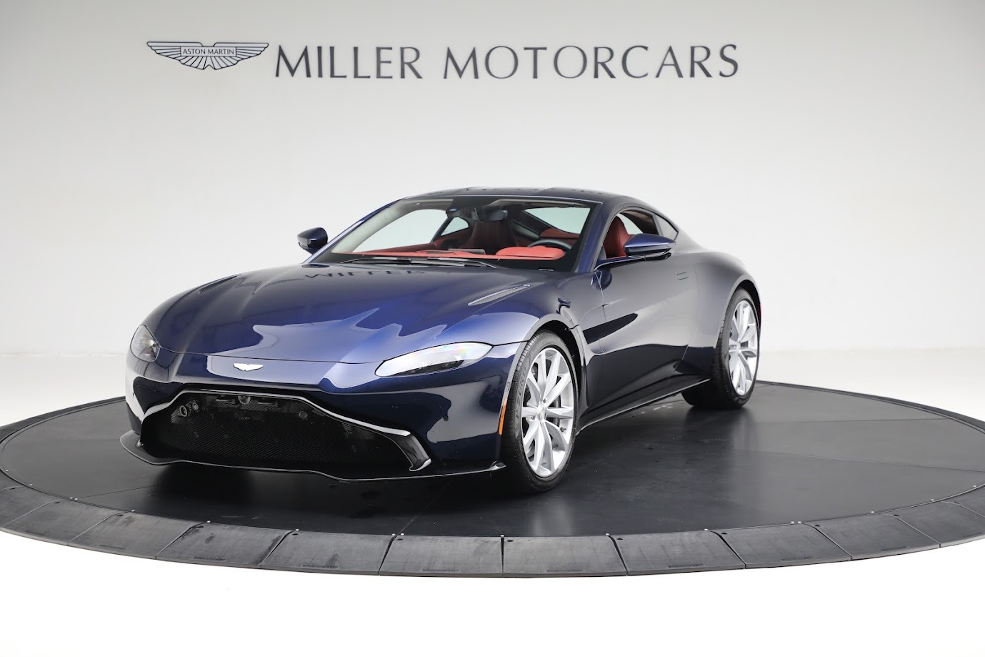 New 2020 Aston Martin Vantage Coupe | St. Petersburg, FL
