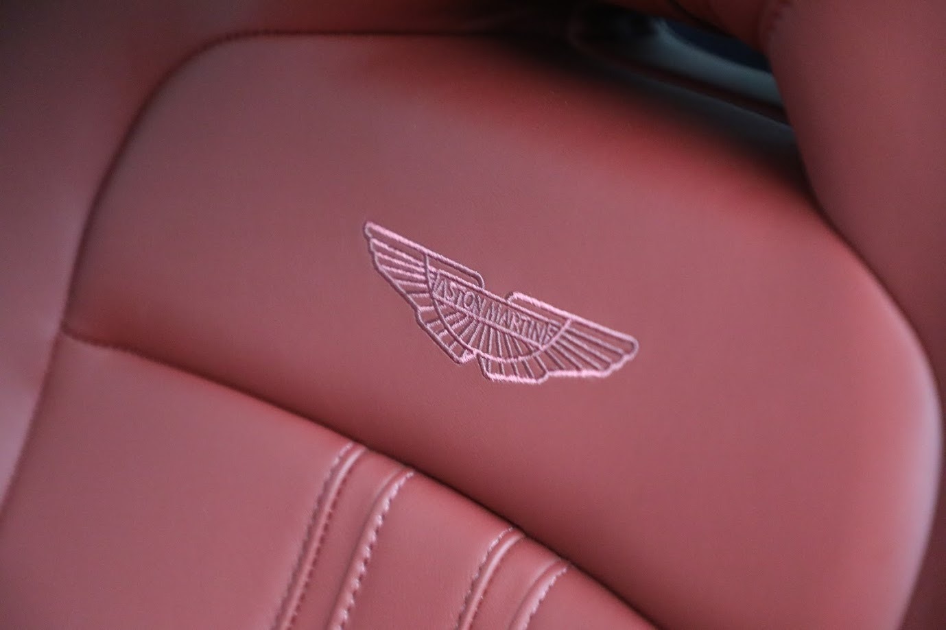 New 2020 Aston Martin Vantage Coupe | St. Petersburg, FL