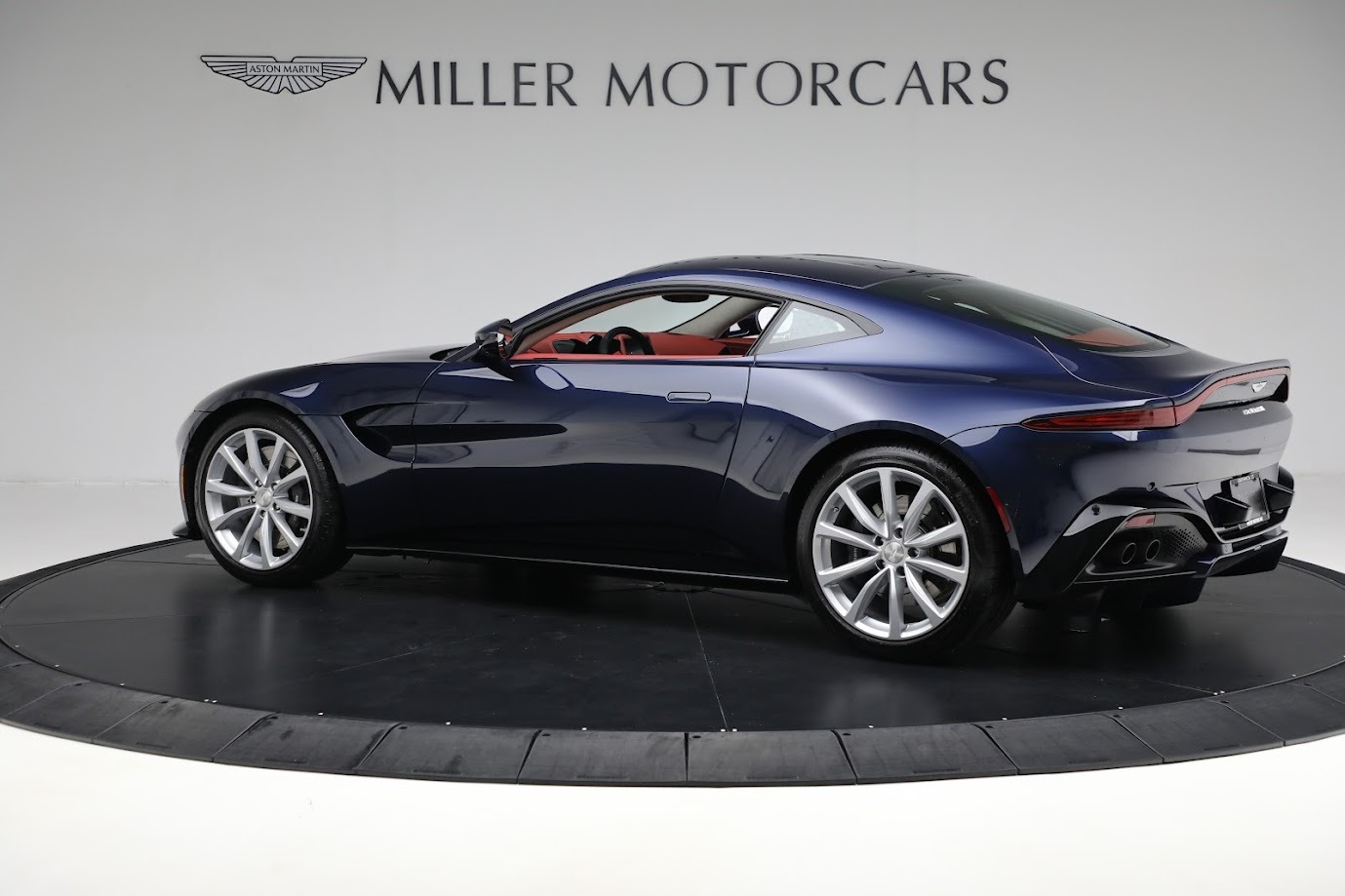 New 2020 Aston Martin Vantage Coupe | St. Petersburg, FL