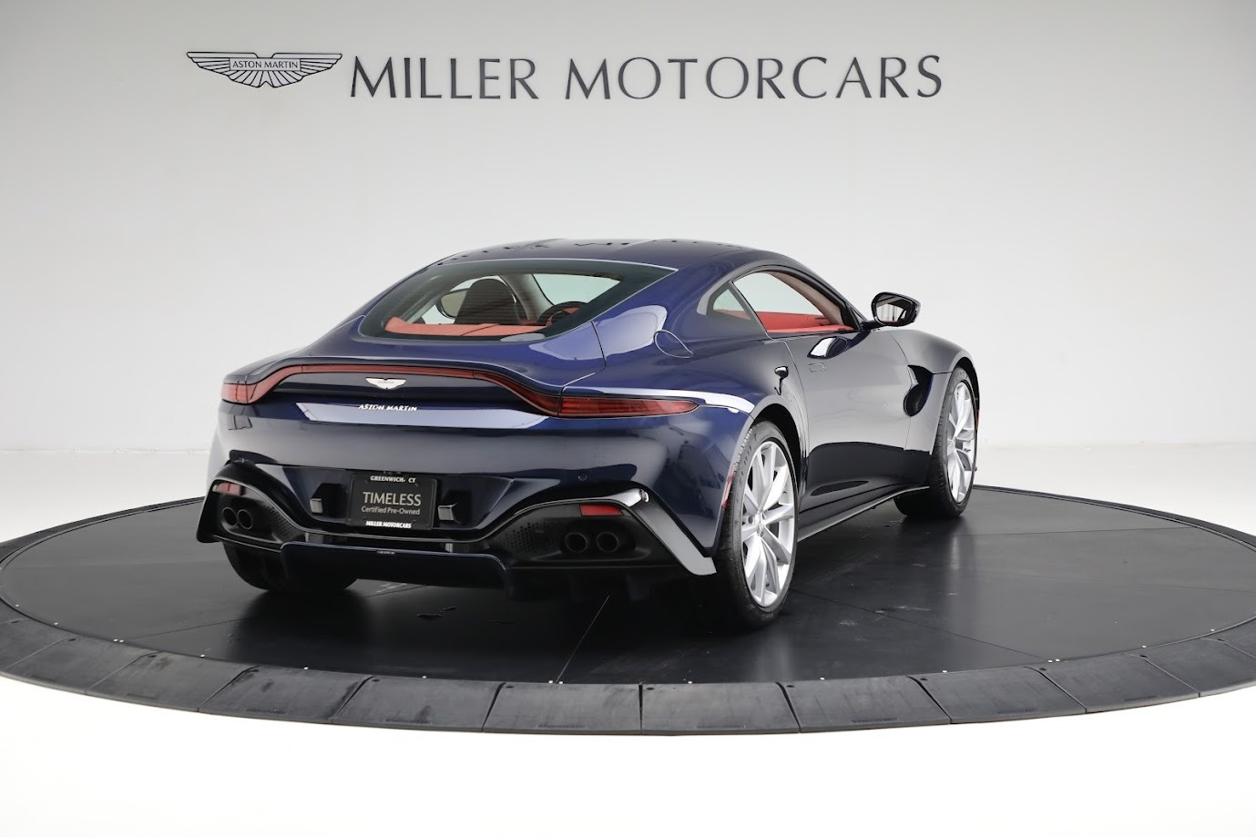 New 2020 Aston Martin Vantage Coupe | St. Petersburg, FL