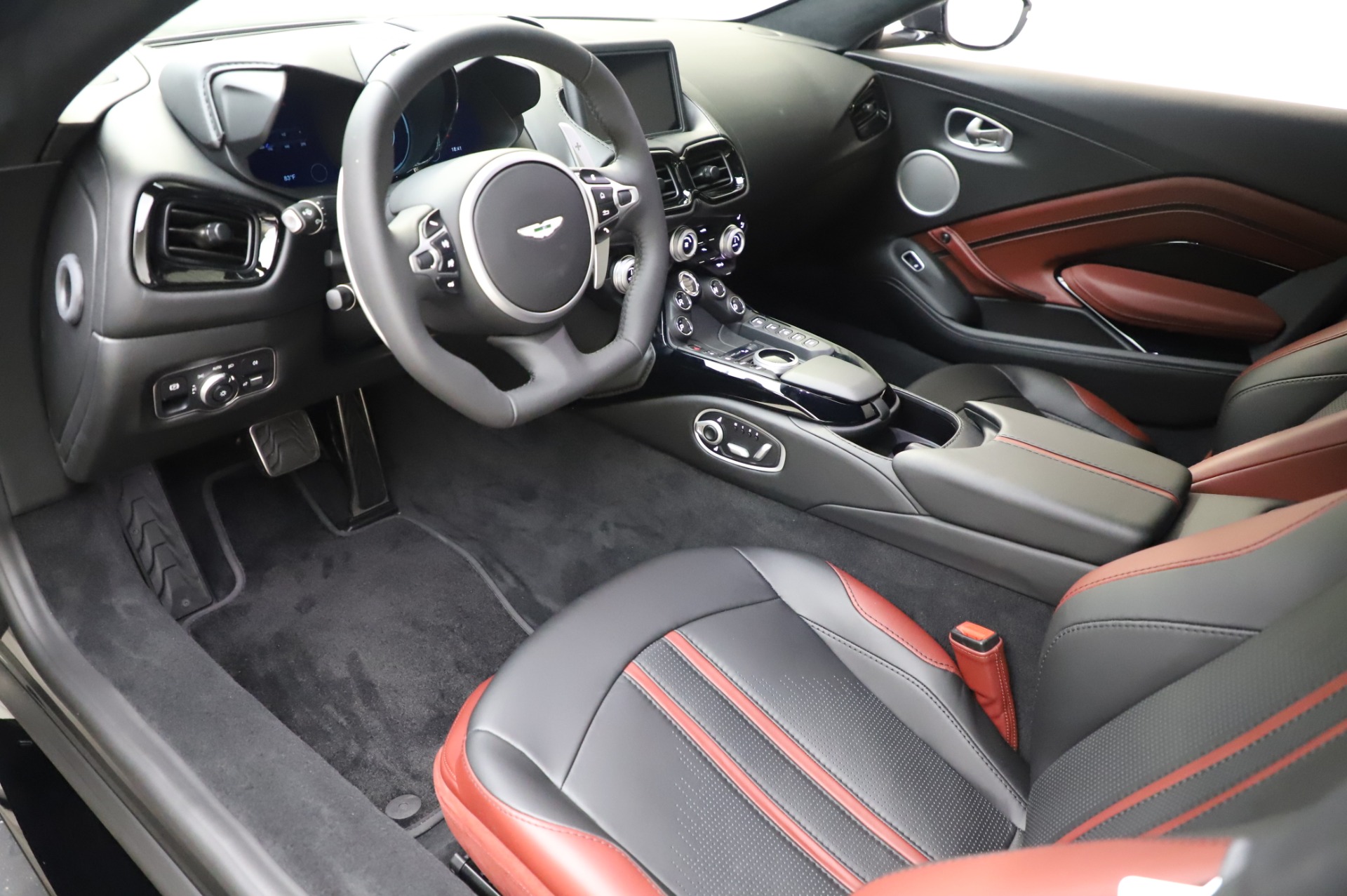 New 2020 Aston Martin Vantage Coupe | St. Petersburg, FL