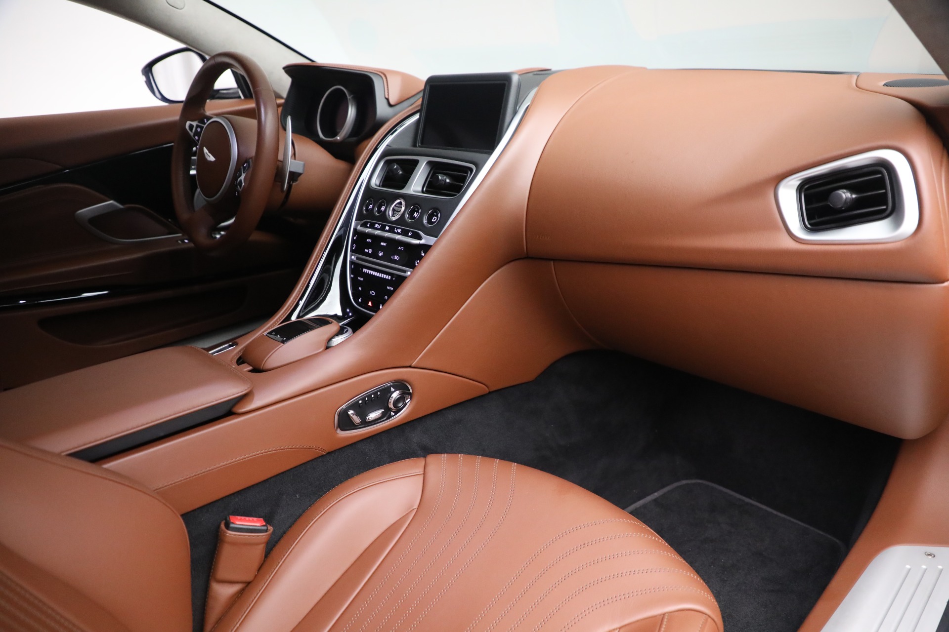 New 2020 Aston Martin DB11 V8 | St. Petersburg, FL