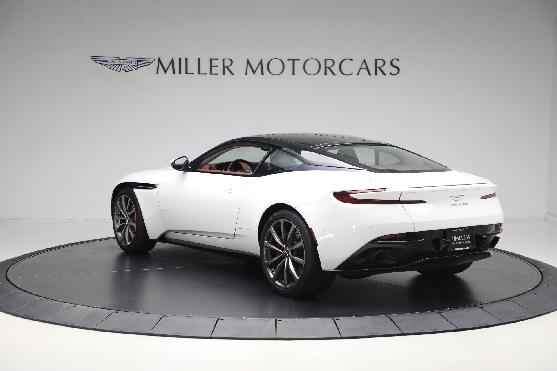 New 2020 Aston Martin DB11 V8 | St. Petersburg, FL