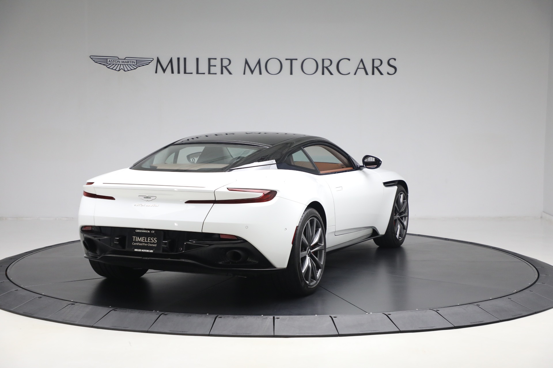 New 2020 Aston Martin DB11 V8 | St. Petersburg, FL