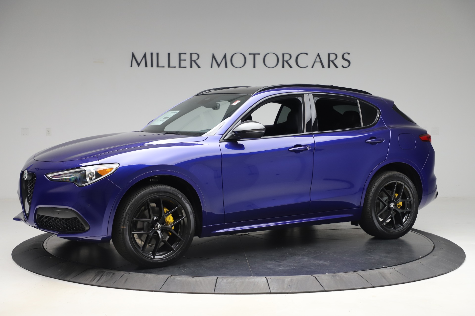 New 2020 Alfa Romeo Stelvio Ti Sport Q4 | St. Petersburg, FL