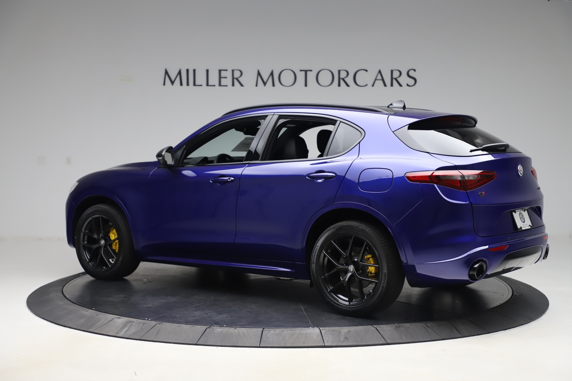 New 2020 Alfa Romeo Stelvio Ti Sport Q4 | St. Petersburg, FL