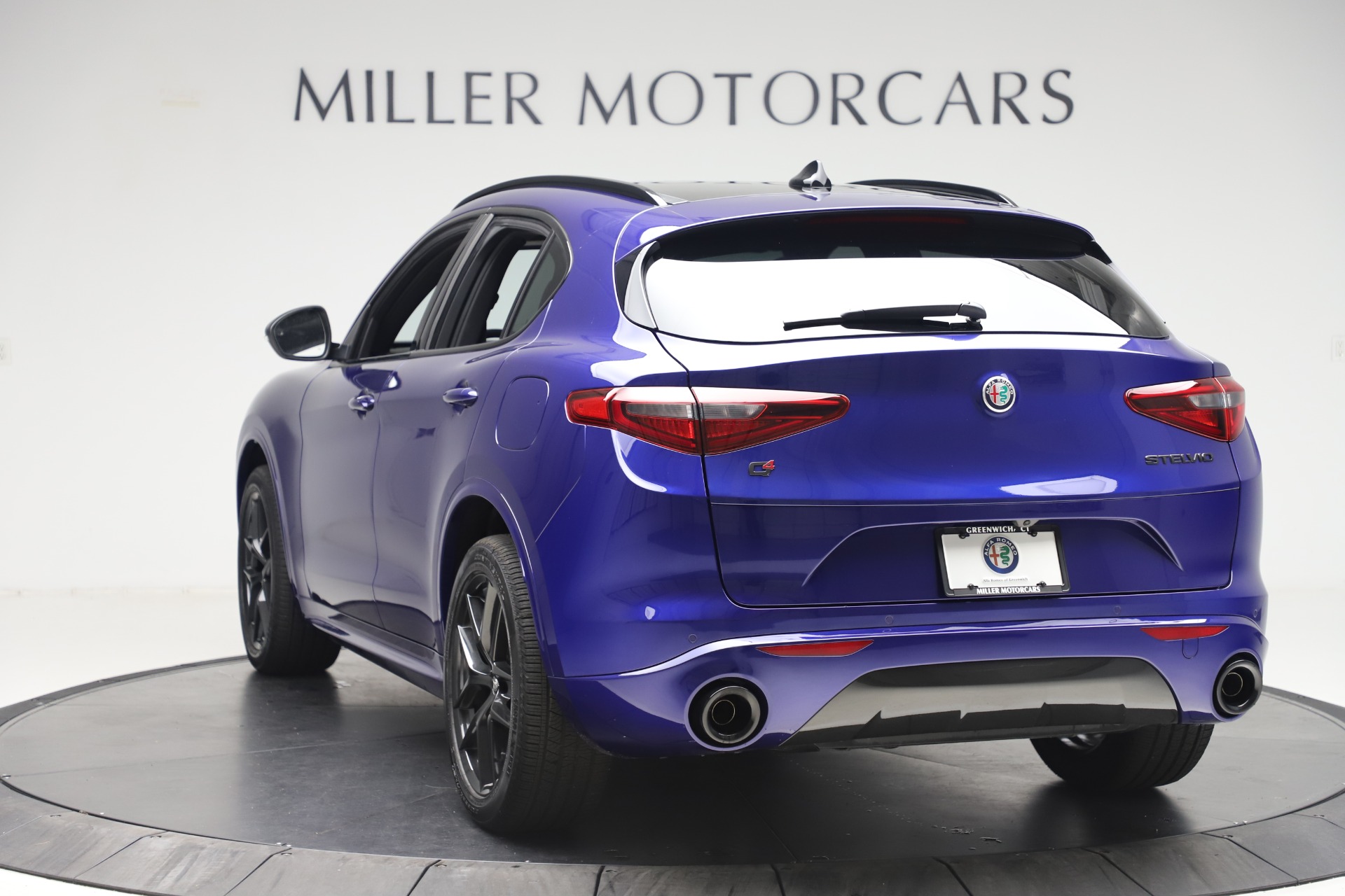 New 2020 Alfa Romeo Stelvio Ti Sport Q4 | St. Petersburg, FL
