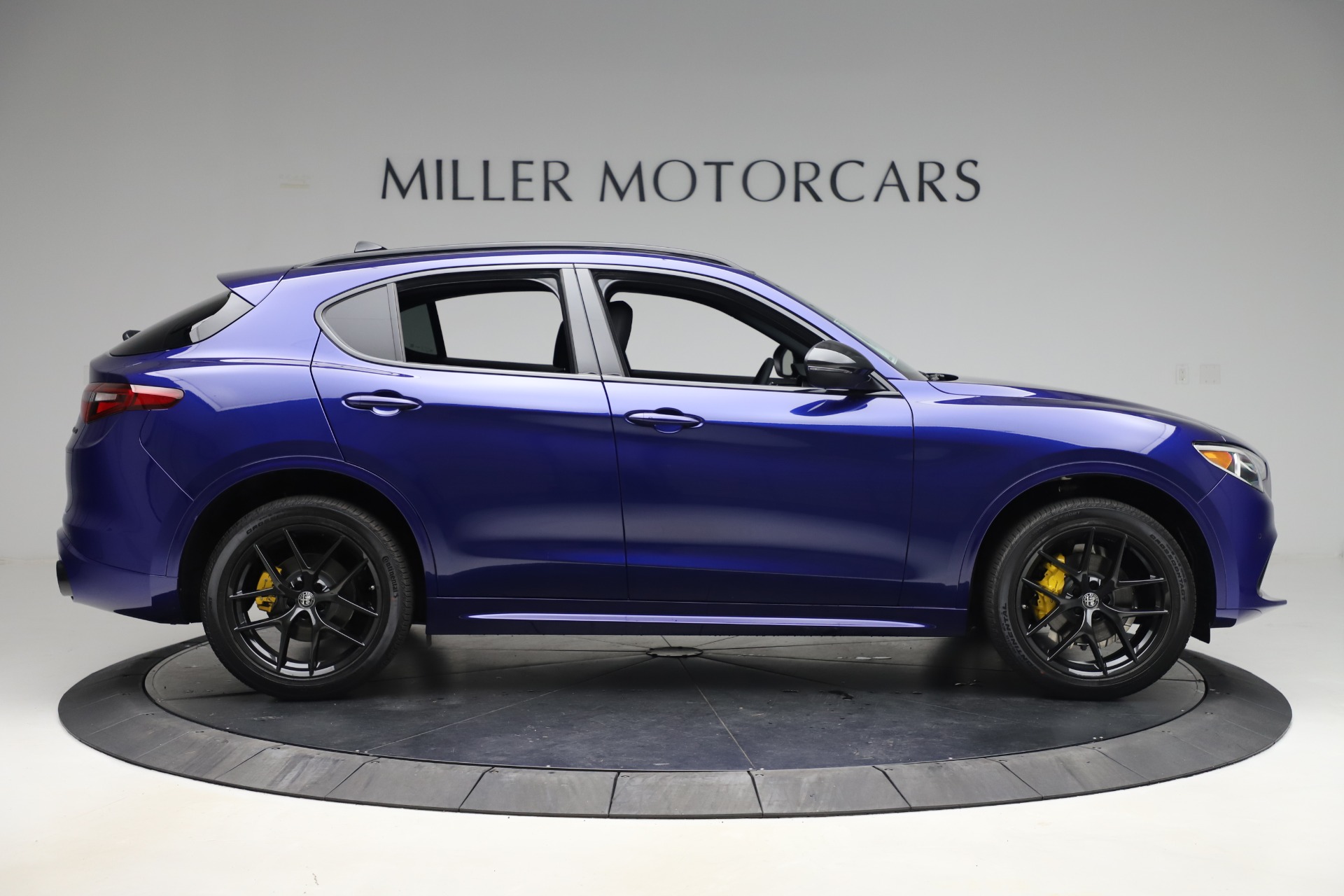 New 2020 Alfa Romeo Stelvio Ti Sport Q4 | St. Petersburg, FL