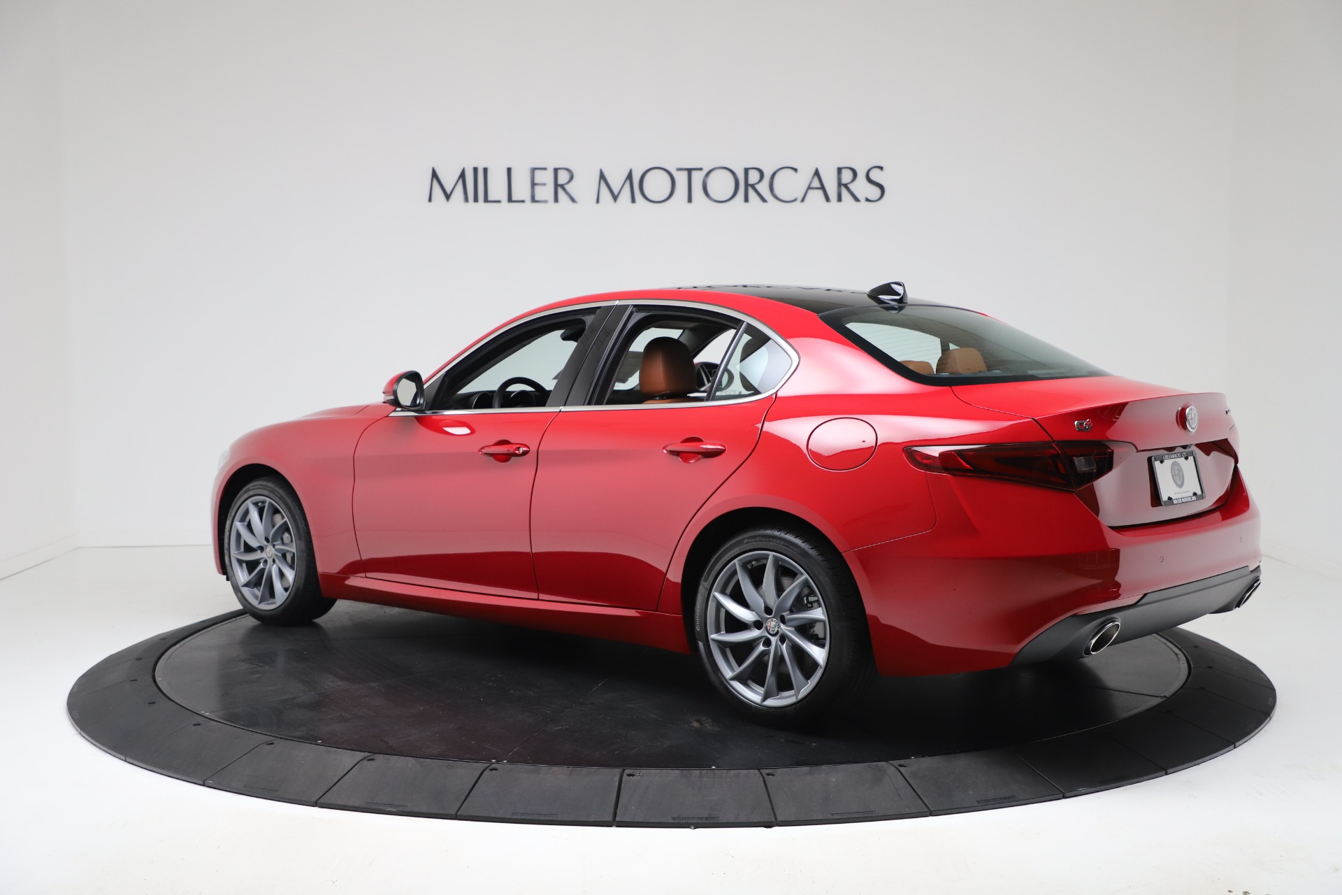 New 2020 Alfa Romeo Giulia Q4 | St. Petersburg, FL