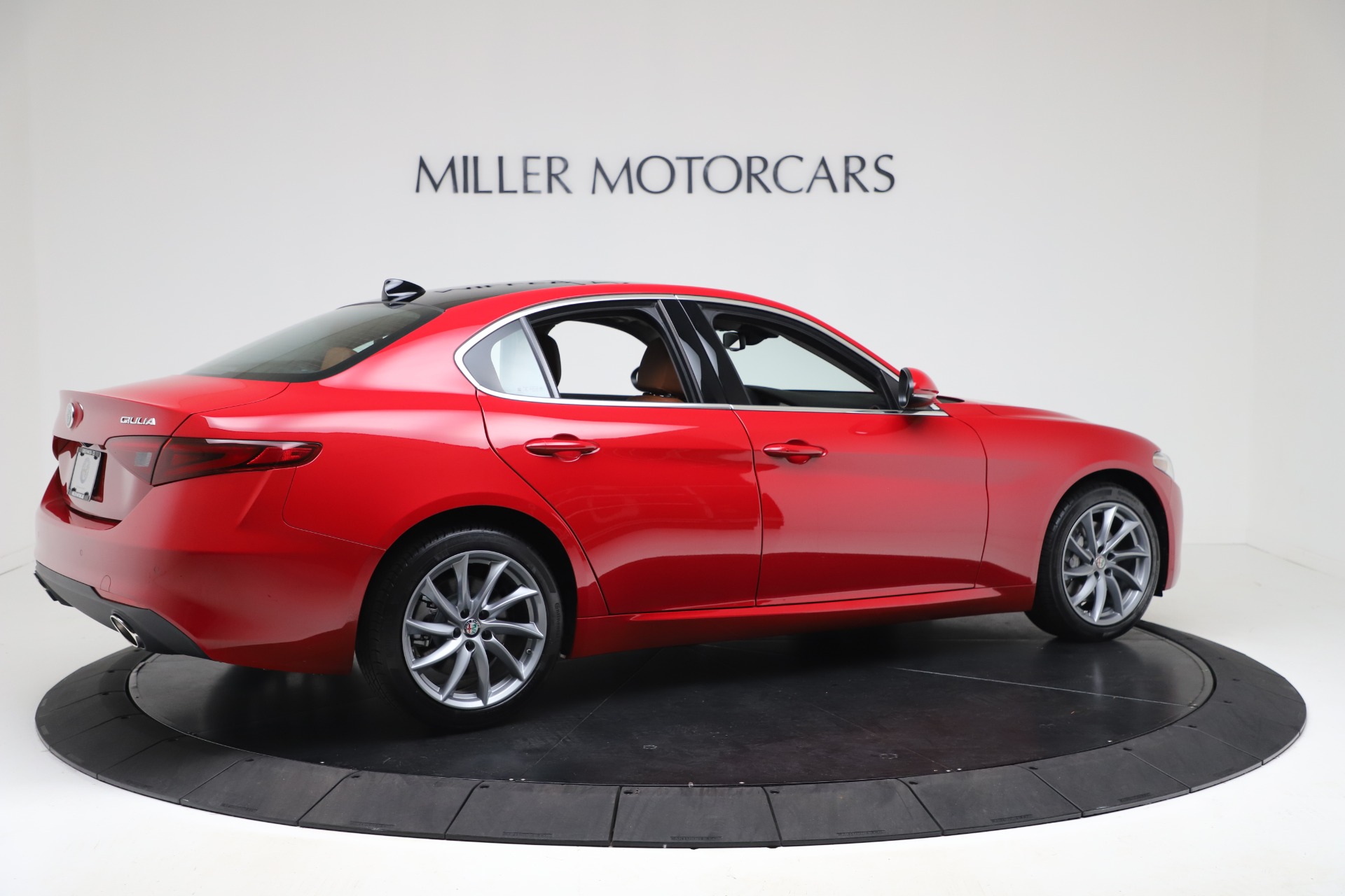 New 2020 Alfa Romeo Giulia Q4 | St. Petersburg, FL