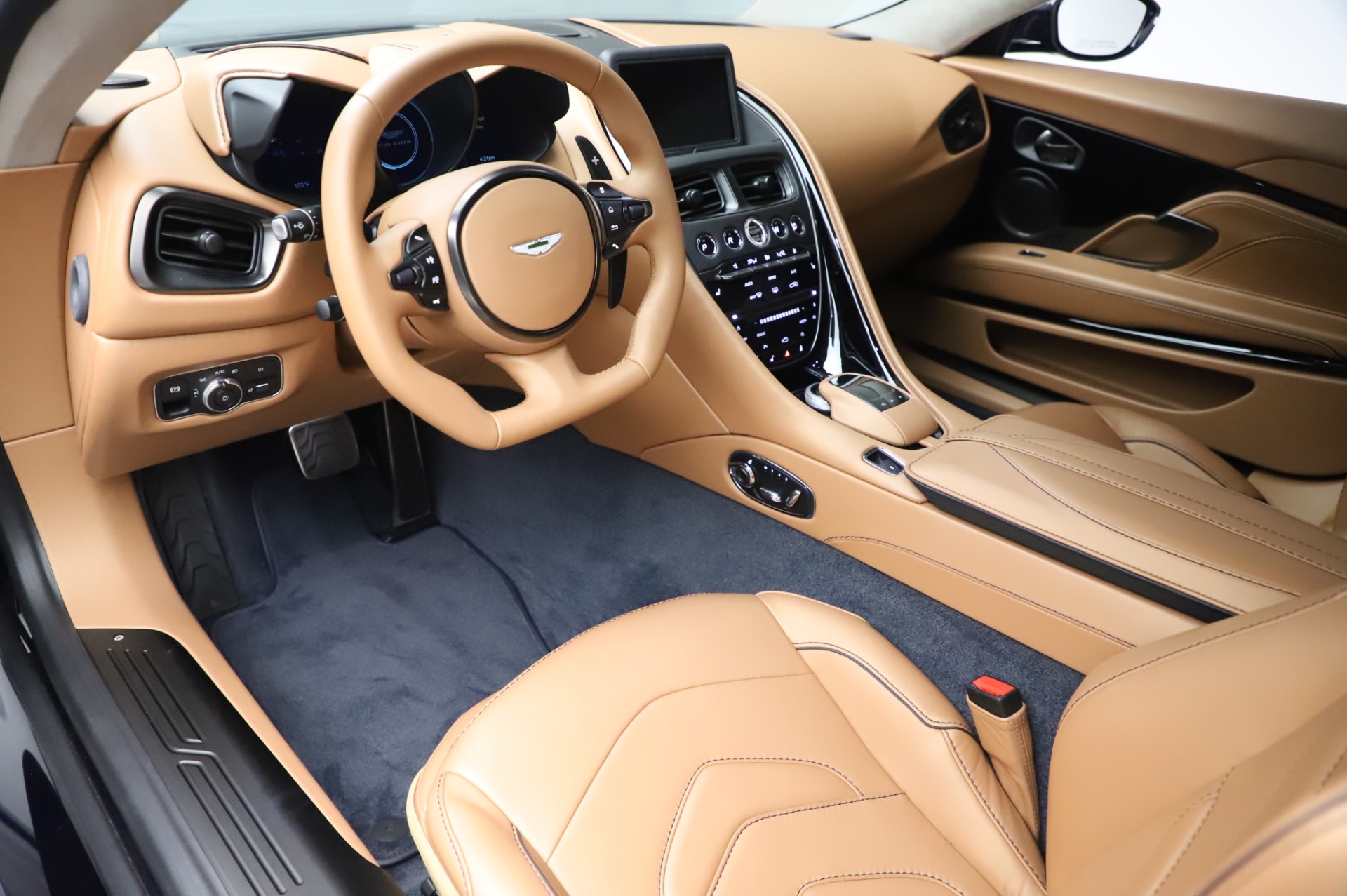 New 2020 Aston Martin DBS Superleggera | St. Petersburg, FL