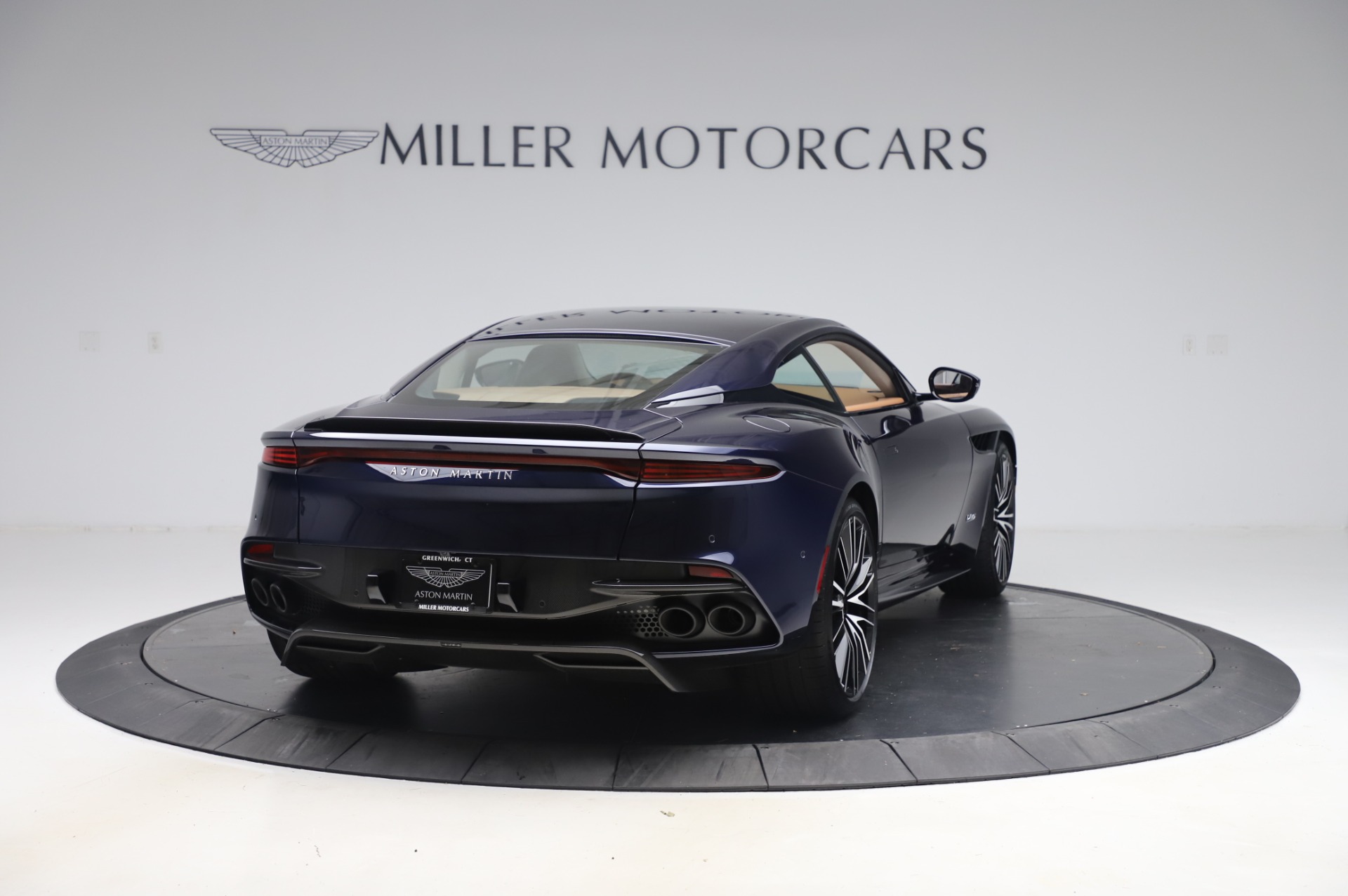New 2020 Aston Martin DBS Superleggera | St. Petersburg, FL