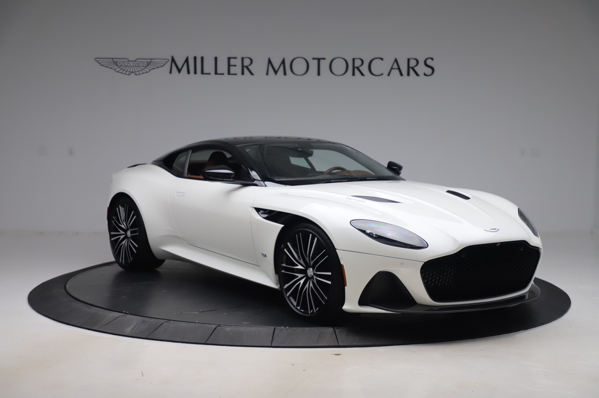 New 2020 Aston Martin DBS Superleggera | St. Petersburg, FL