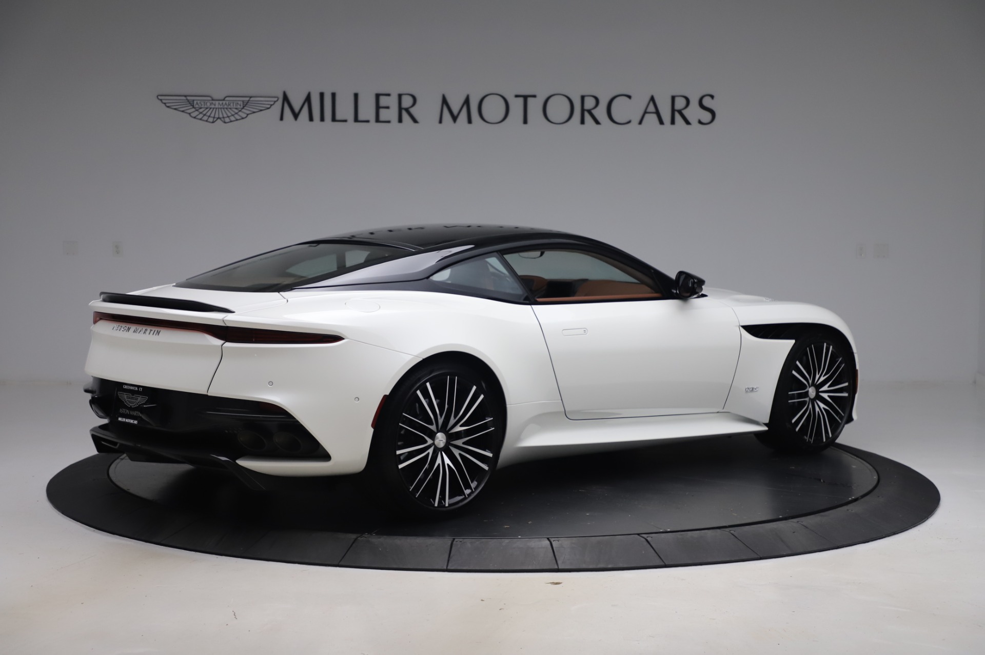 New 2020 Aston Martin DBS Superleggera | St. Petersburg, FL