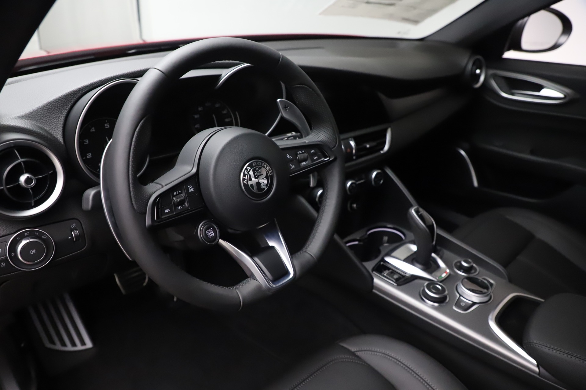New 2020 Alfa Romeo Giulia Sport Q4 | St. Petersburg, FL