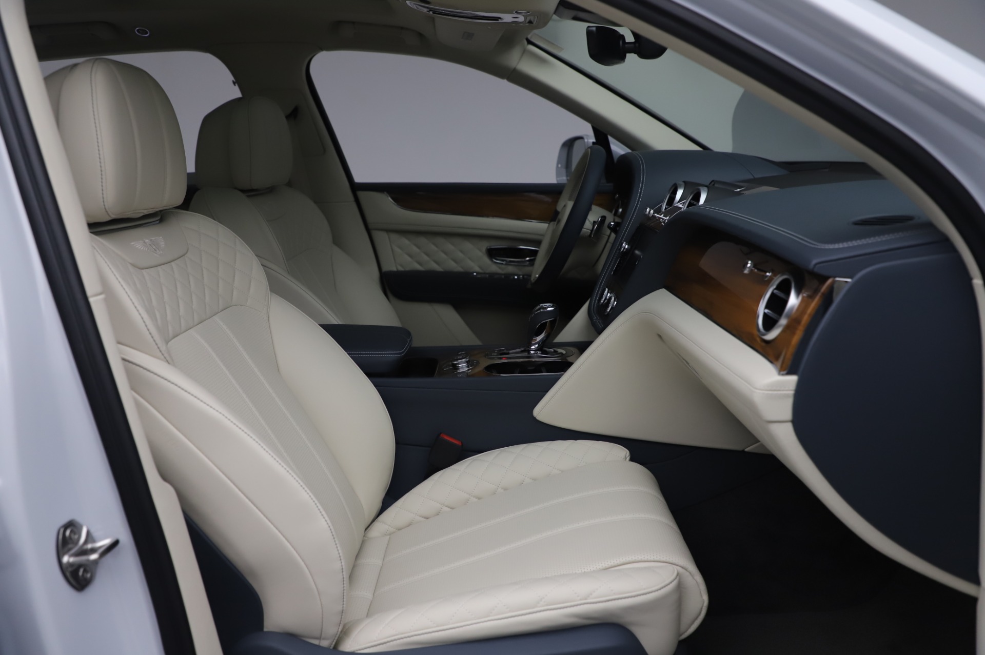 Used 2020 Bentley Bentayga Hybrid | St. Petersburg, FL