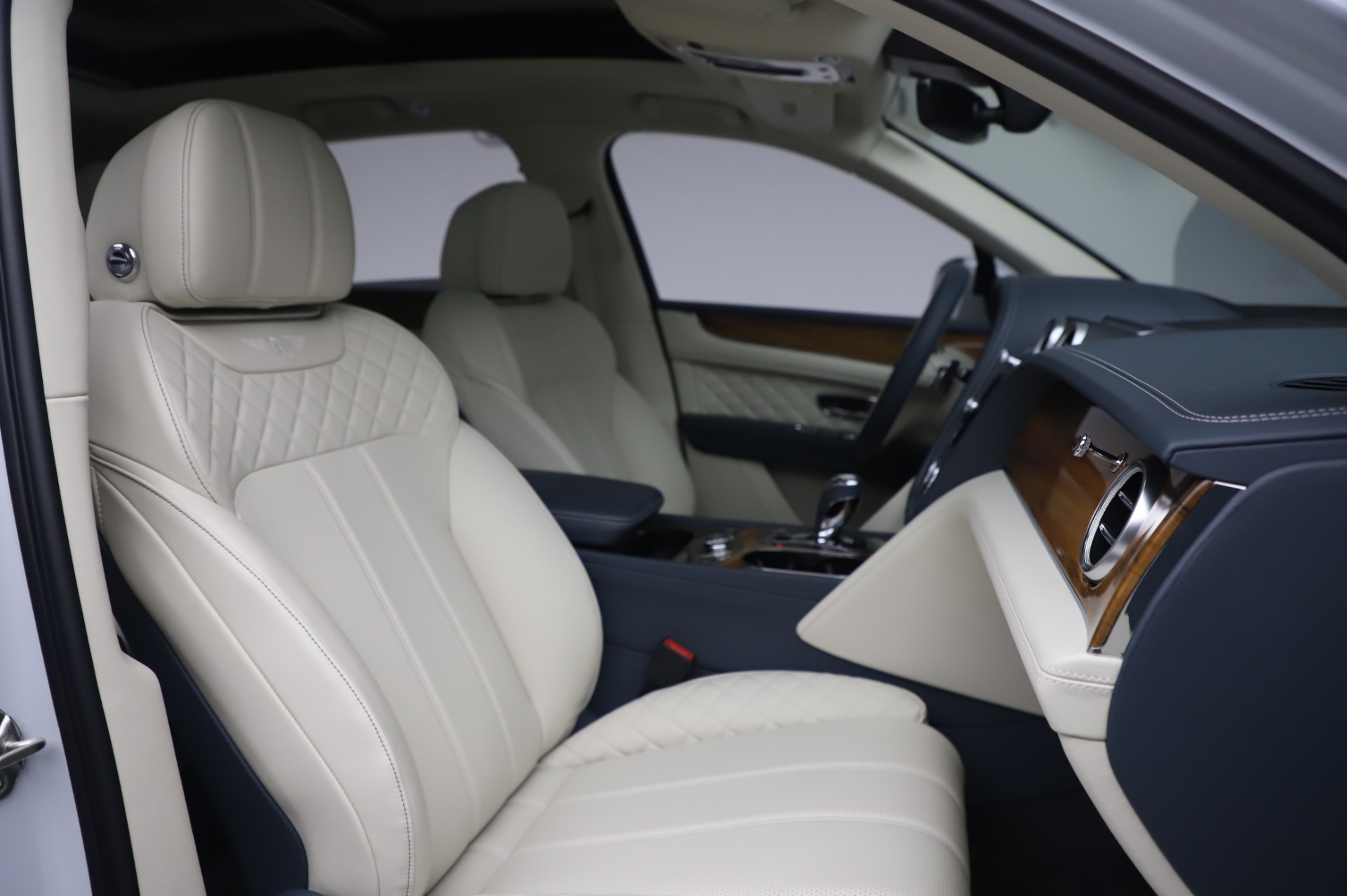 Used 2020 Bentley Bentayga Hybrid | St. Petersburg, FL