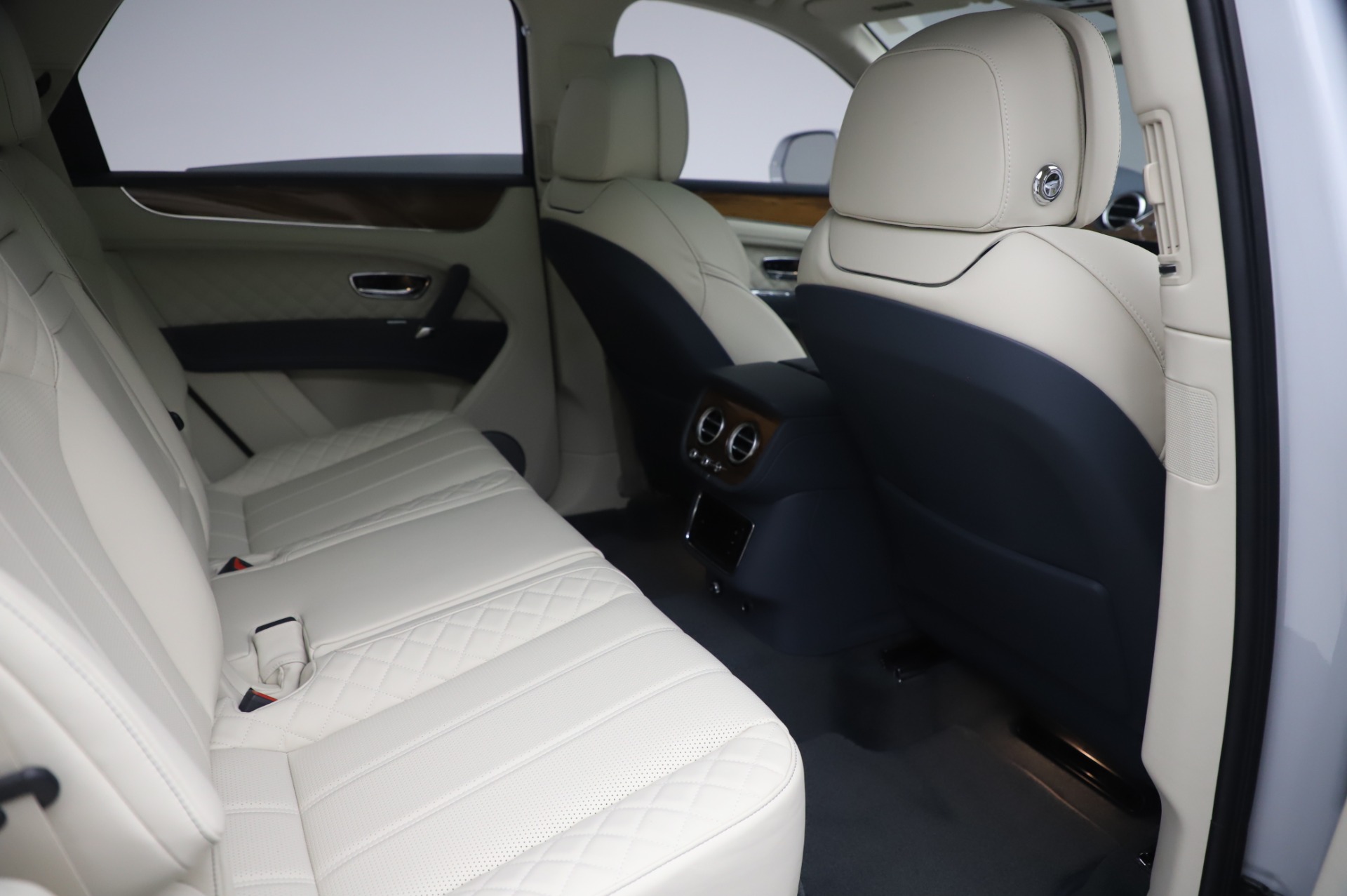 Used 2020 Bentley Bentayga Hybrid | St. Petersburg, FL
