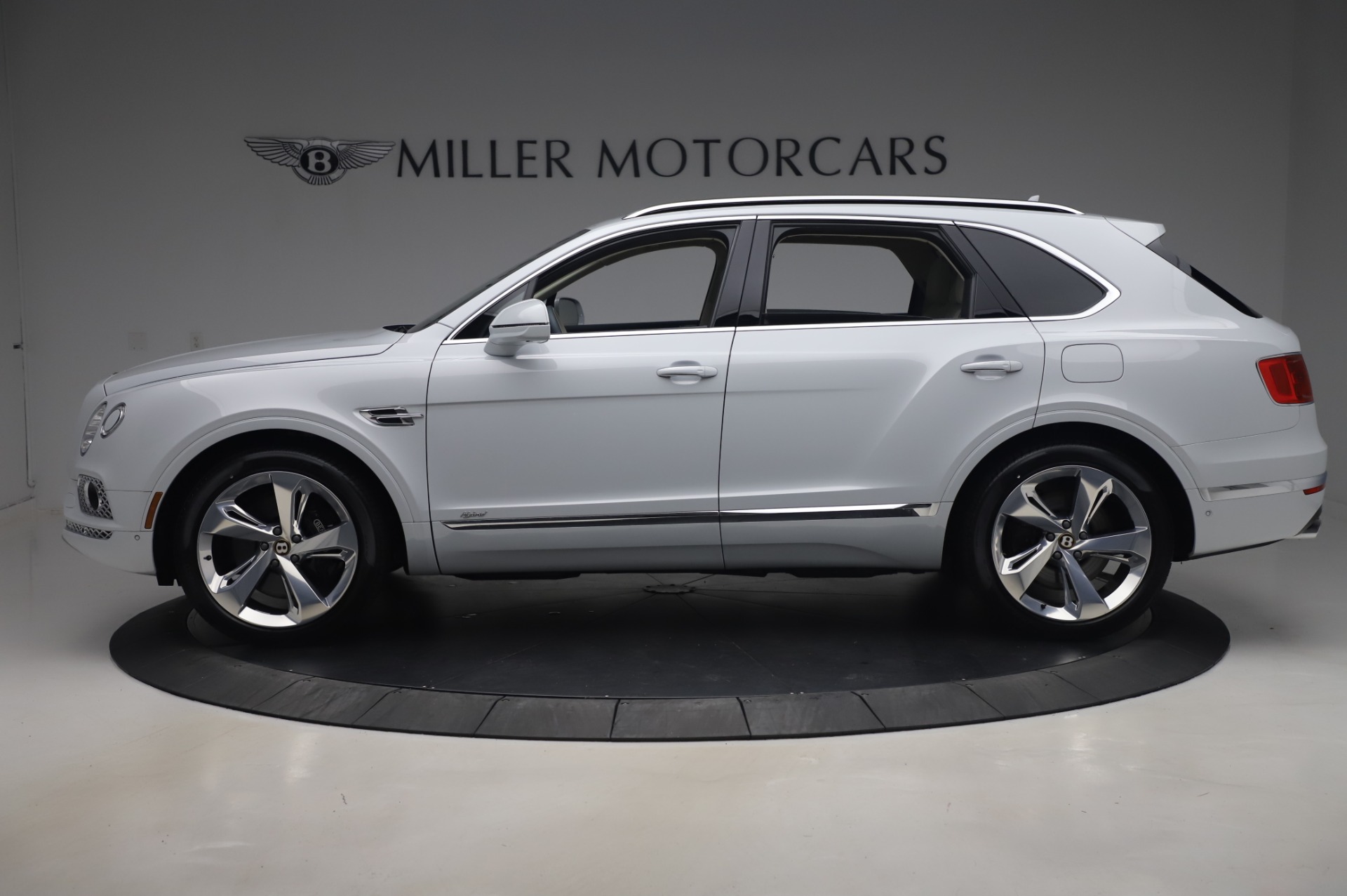 Used 2020 Bentley Bentayga Hybrid | St. Petersburg, FL
