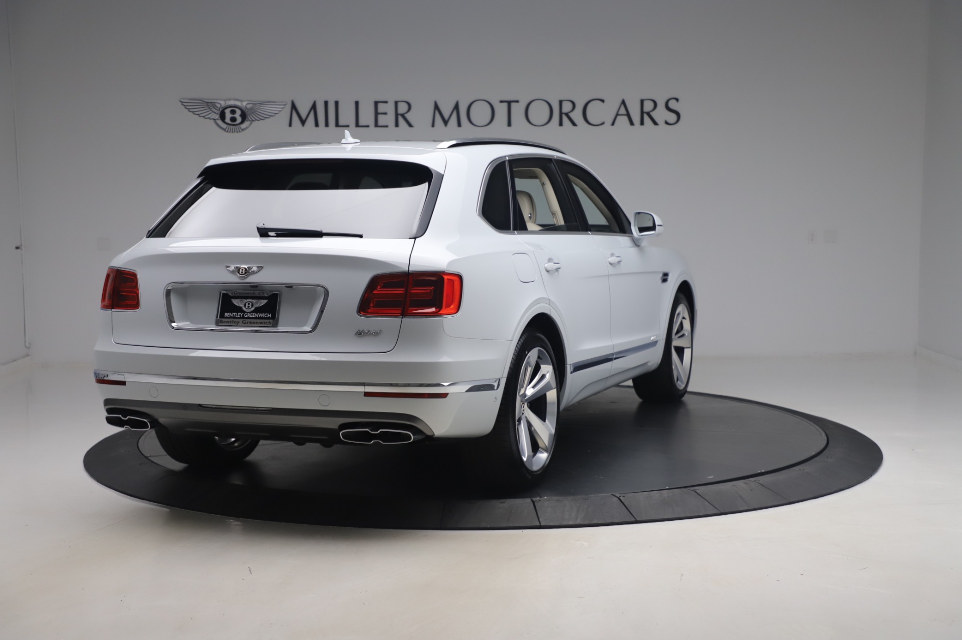 Used 2020 Bentley Bentayga Hybrid | St. Petersburg, FL