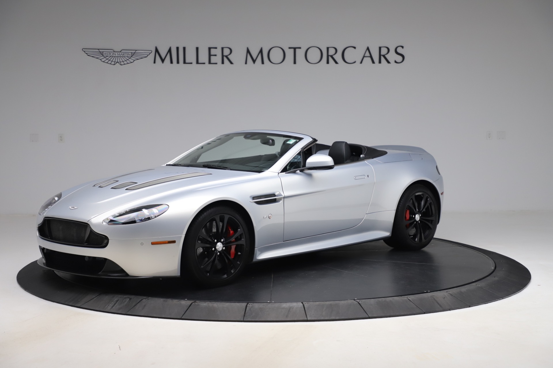 Used 2017 Aston Martin V12 Vantage S Roadster | St. Petersburg, FL