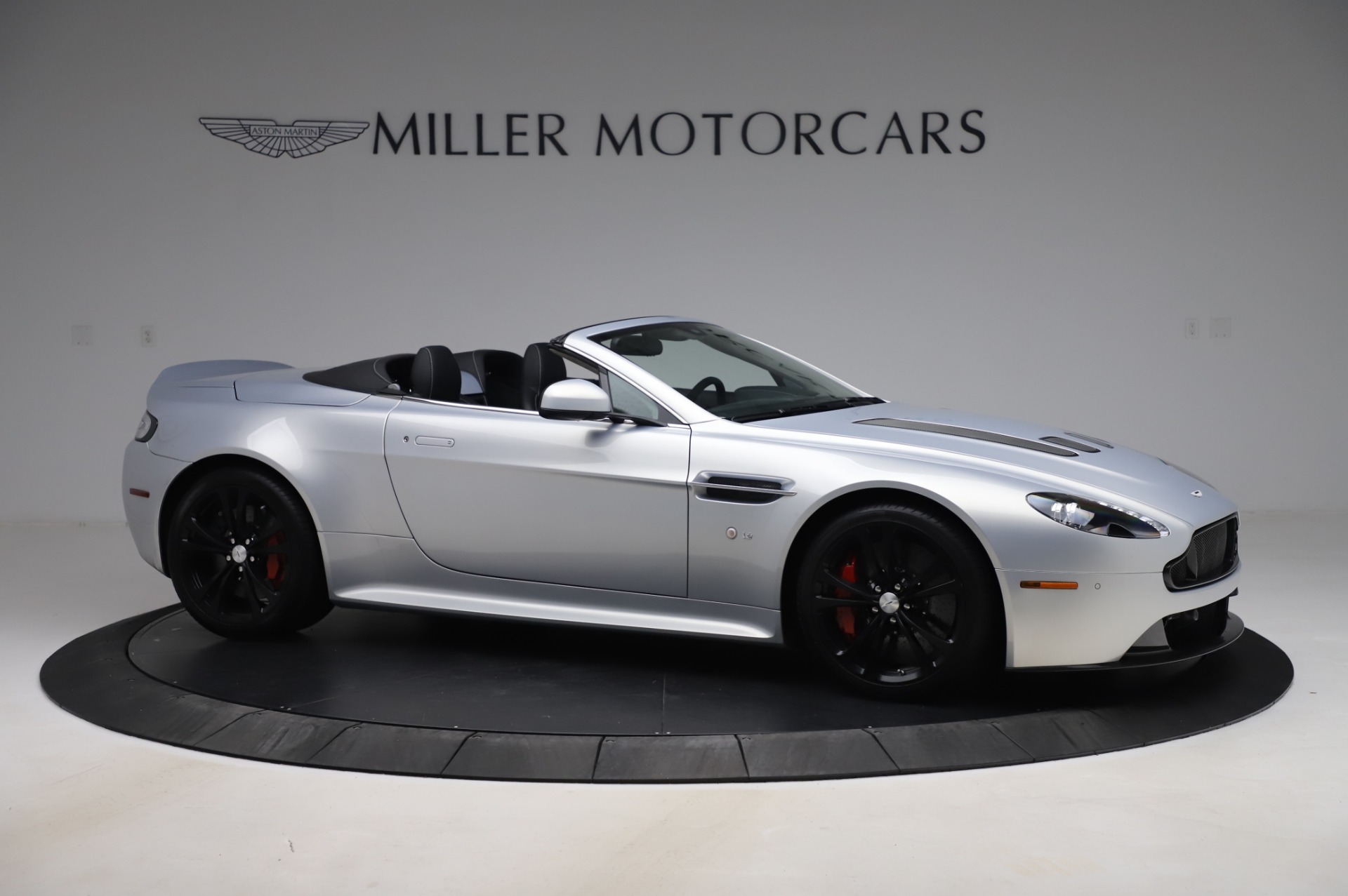 Used 2017 Aston Martin V12 Vantage S Roadster | St. Petersburg, FL