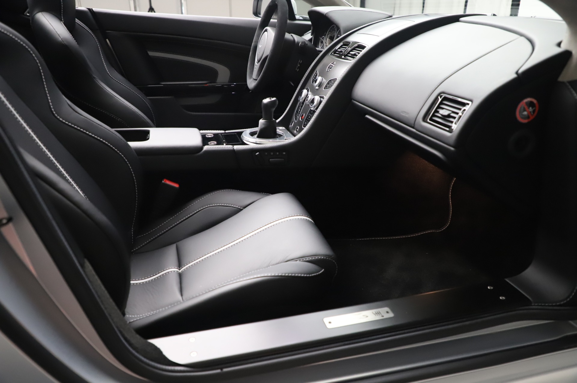 Used 2017 Aston Martin V12 Vantage S Roadster | St. Petersburg, FL