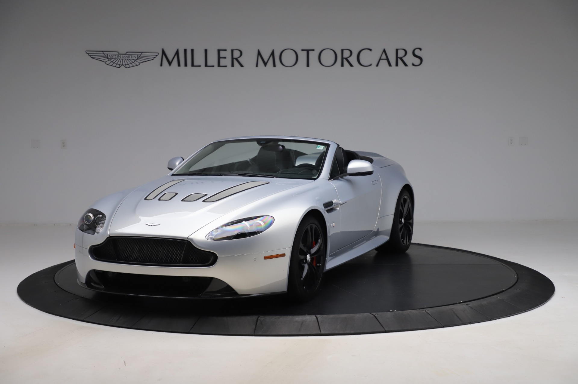 Used 2017 Aston Martin V12 Vantage S Roadster | St. Petersburg, FL
